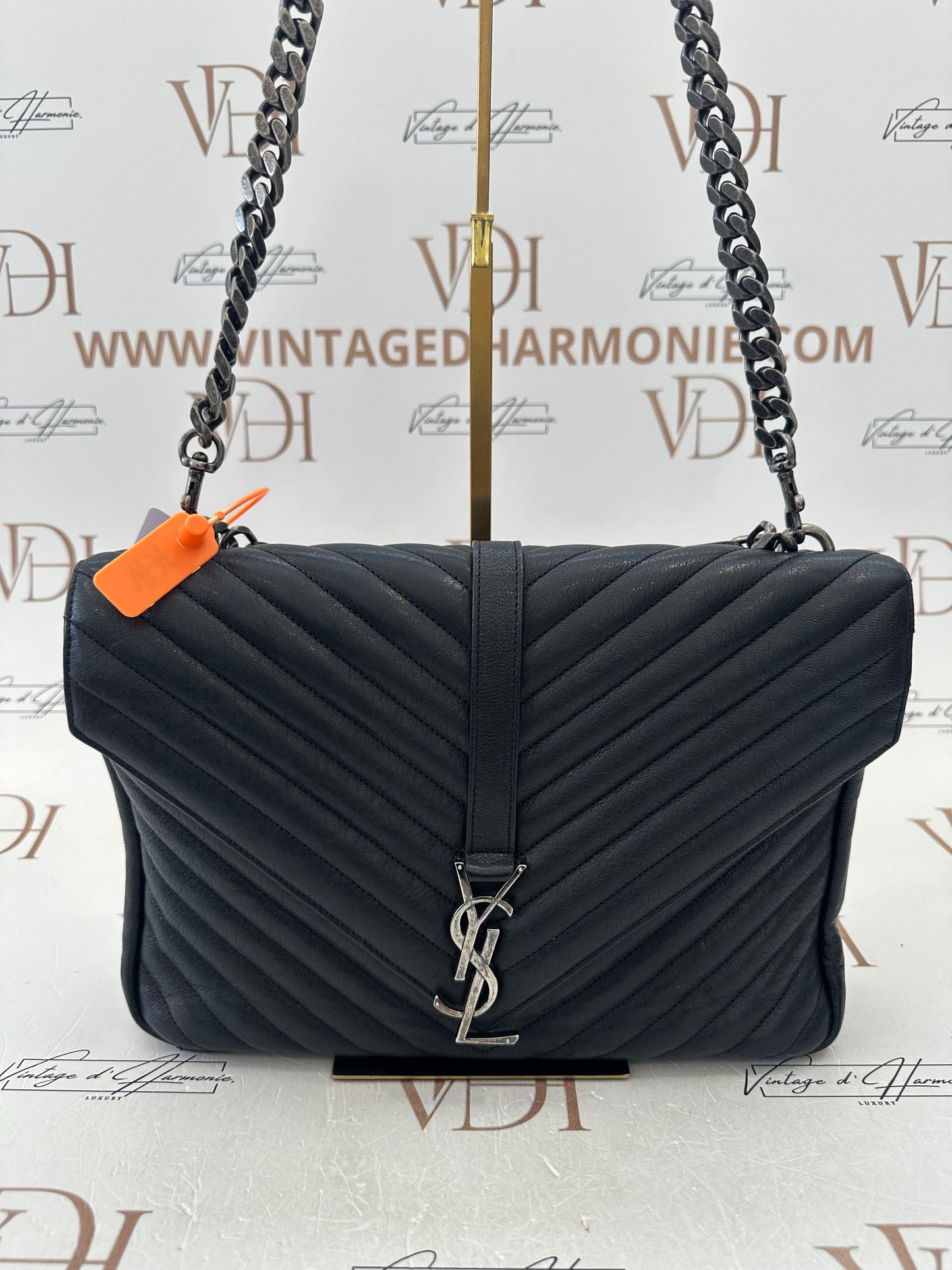 382459 - Saint Laurent College