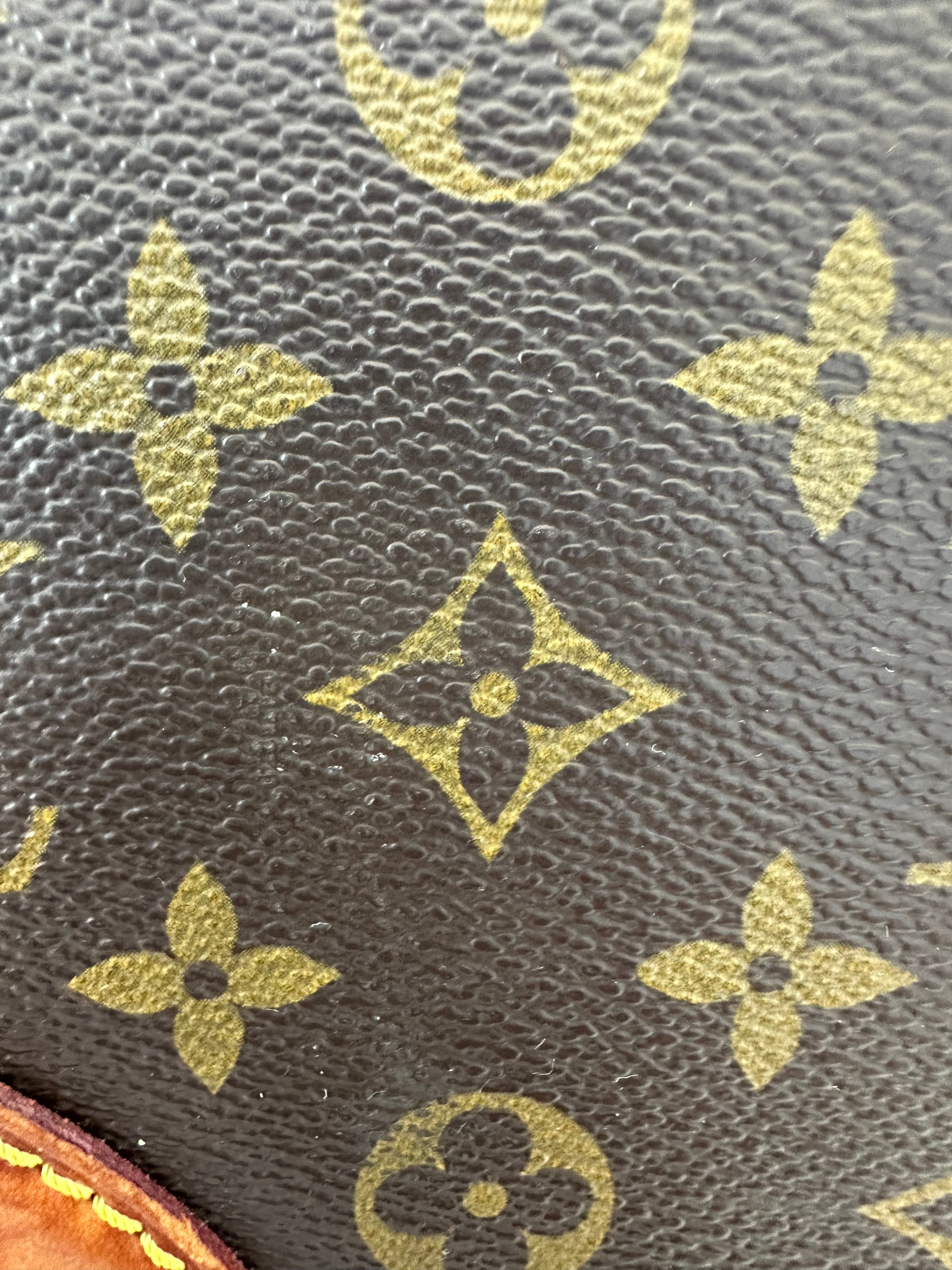 Louis Vuitton Cartouchiere GM