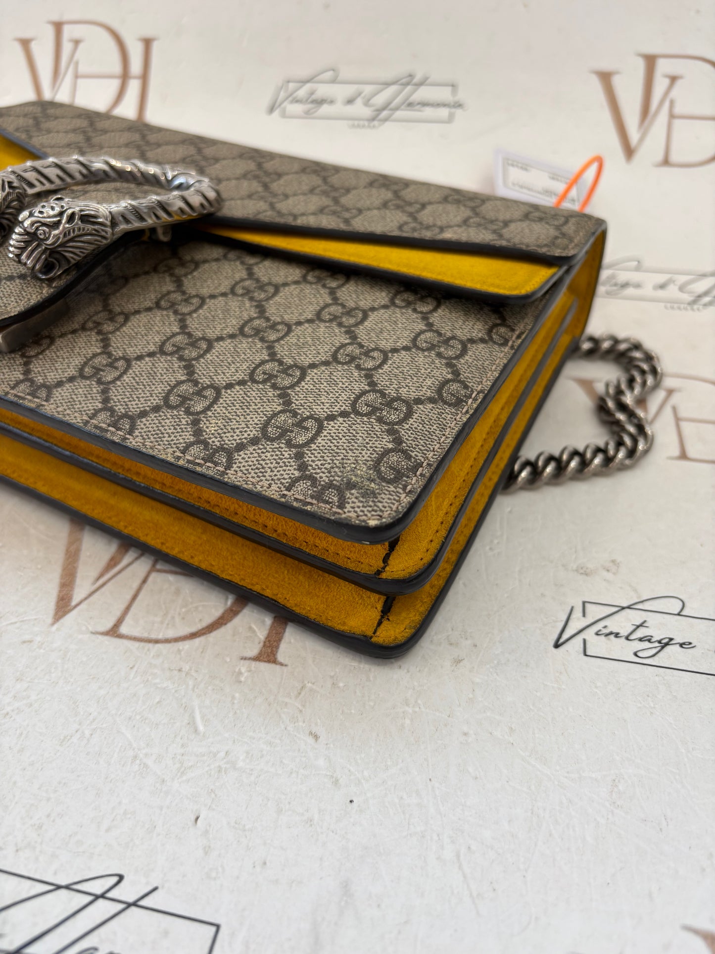 201438 - Gucci Dionysus