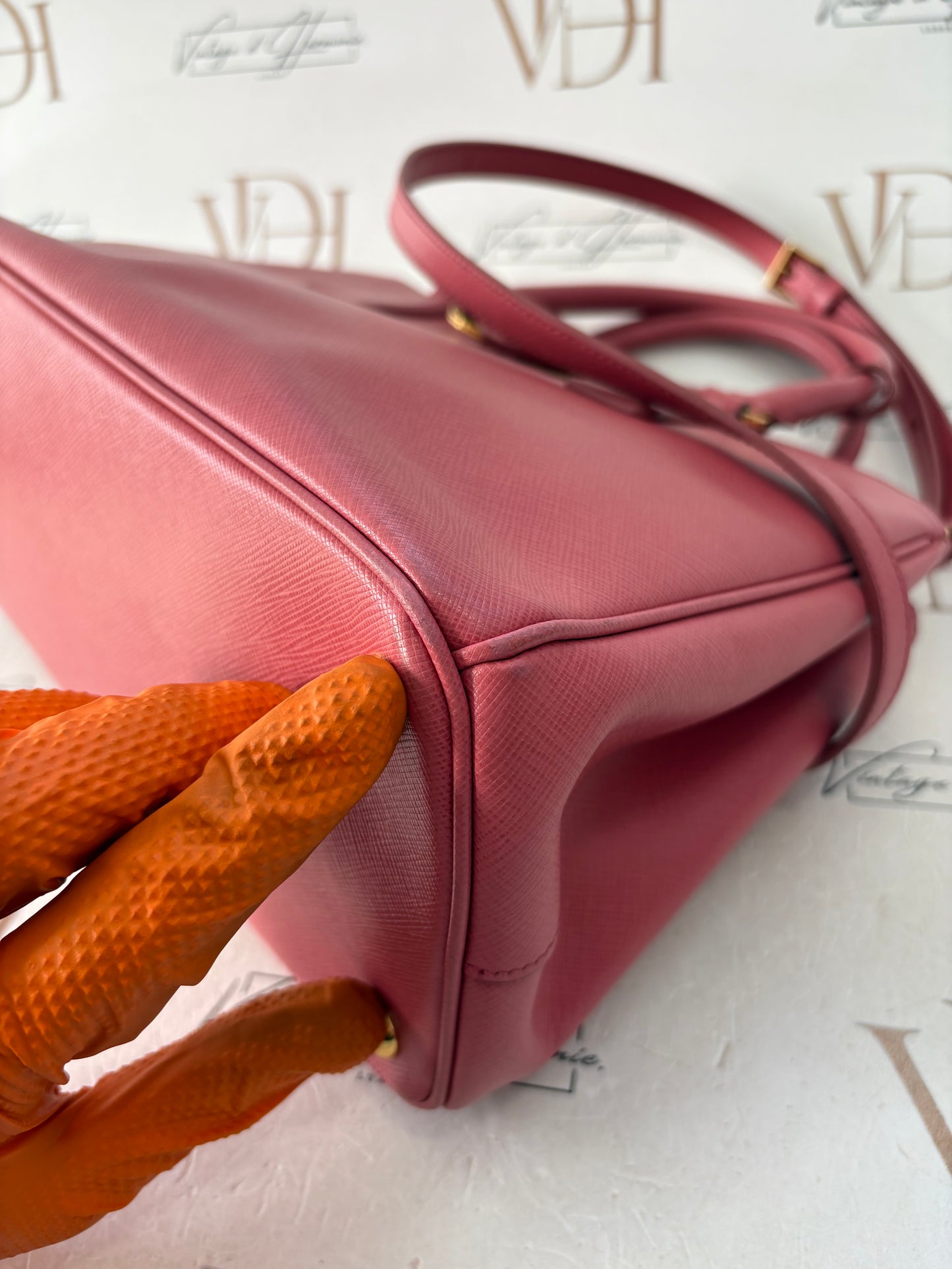 383818 - Prada Galleria Pink