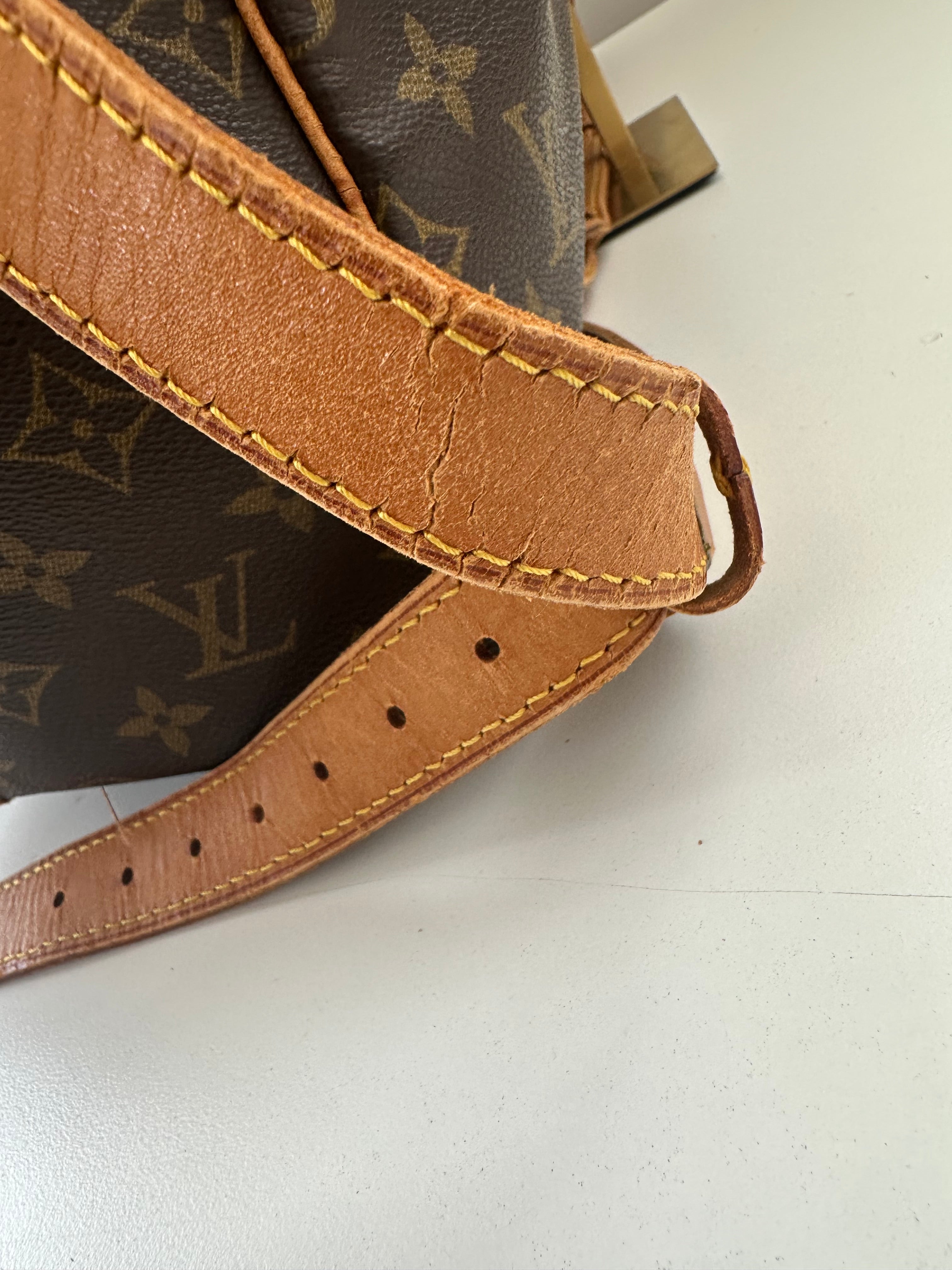 Louis Vuitton Keepall 55 Bandouliere