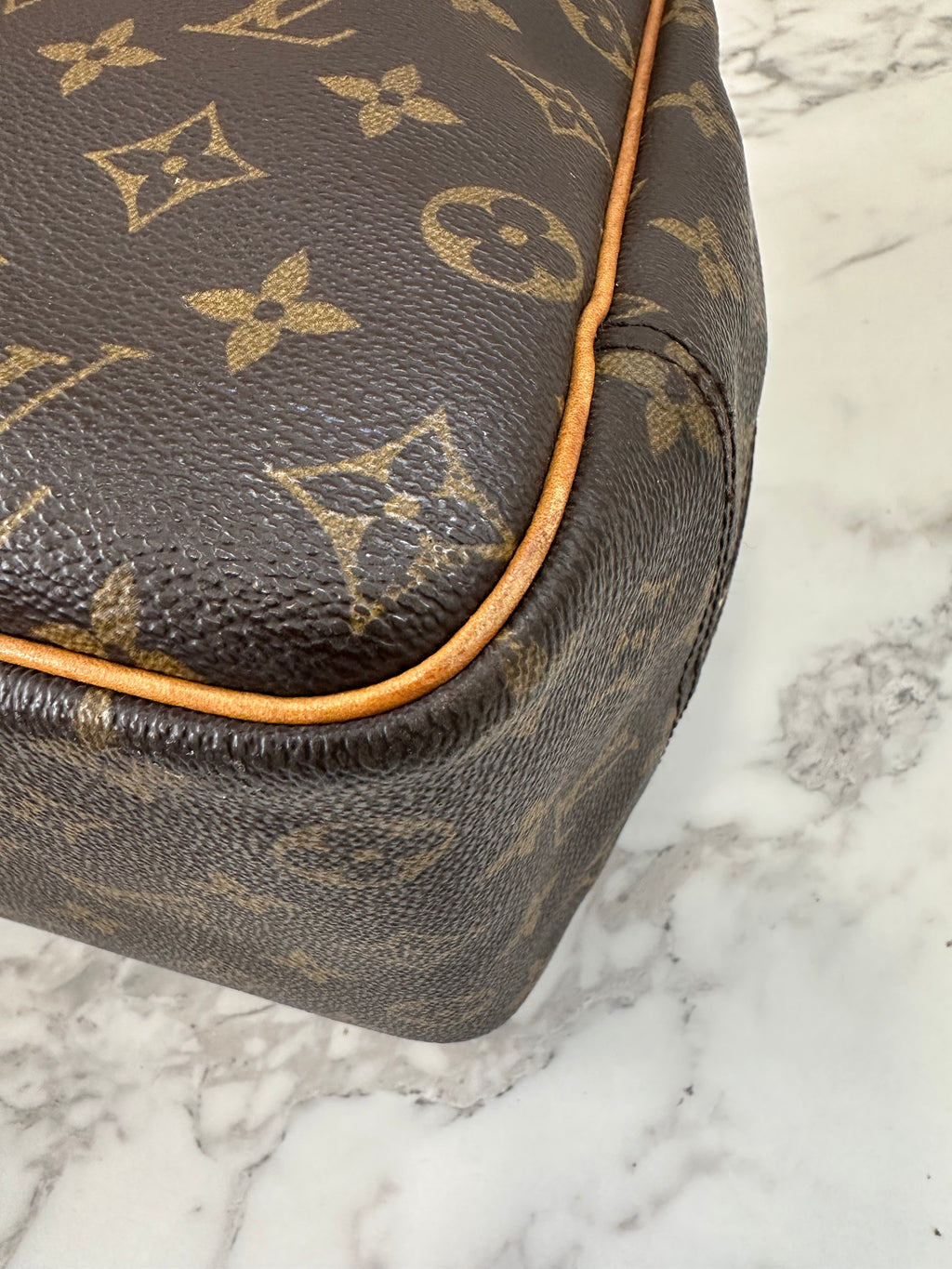 Louis Vuitton Deauville