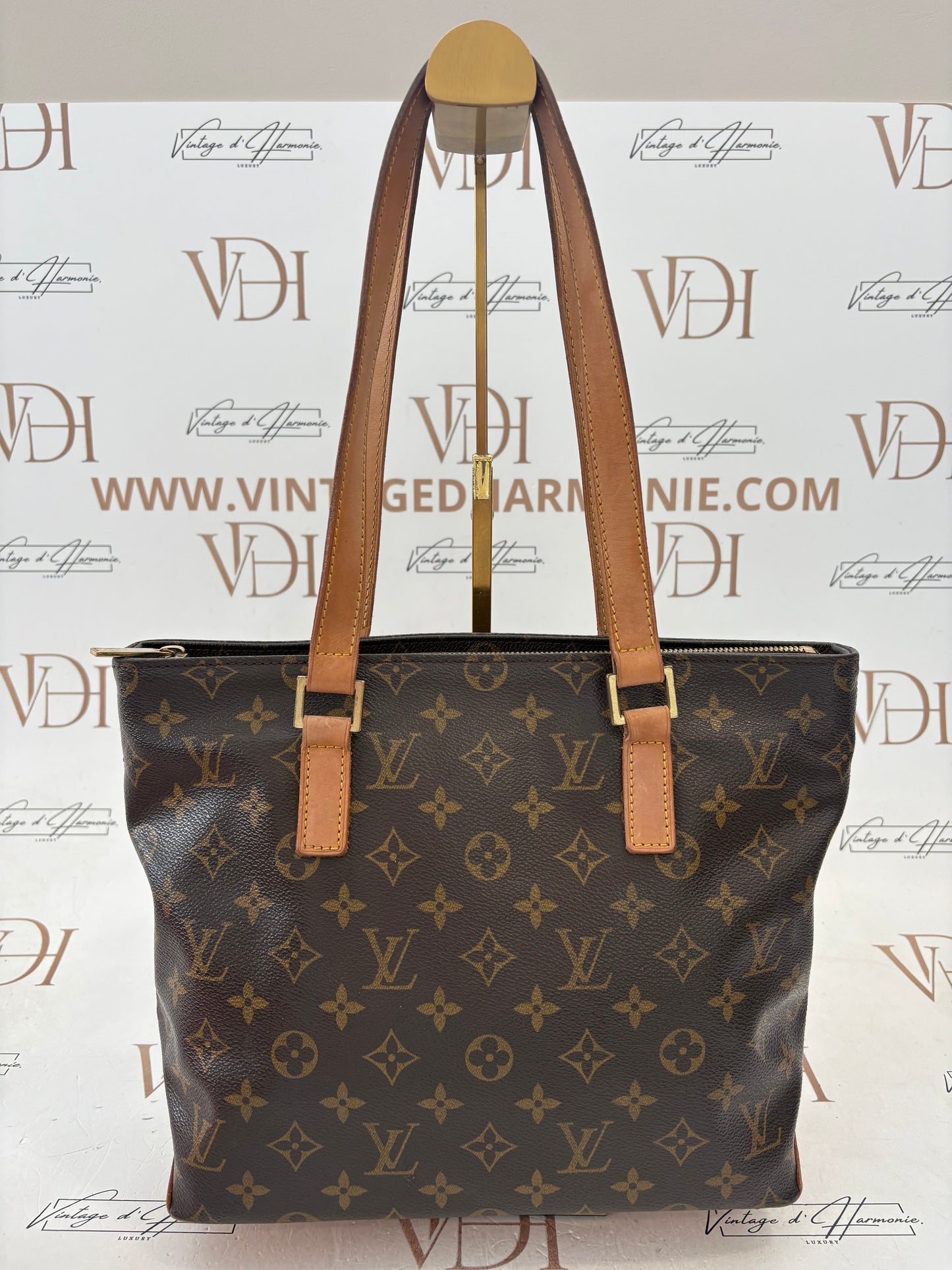 017260 - Louis Vuitton Cabas Piano