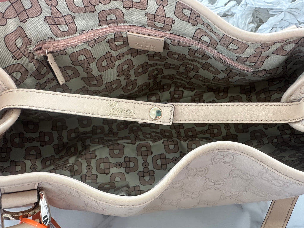 Gucci GG beige