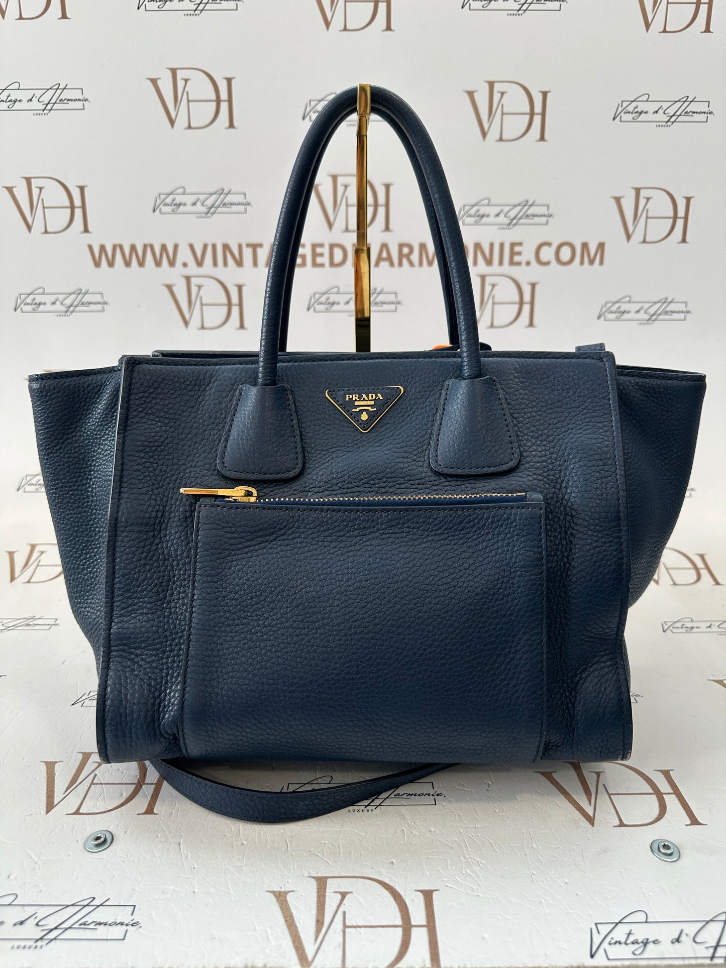 383518 - Prada Blue