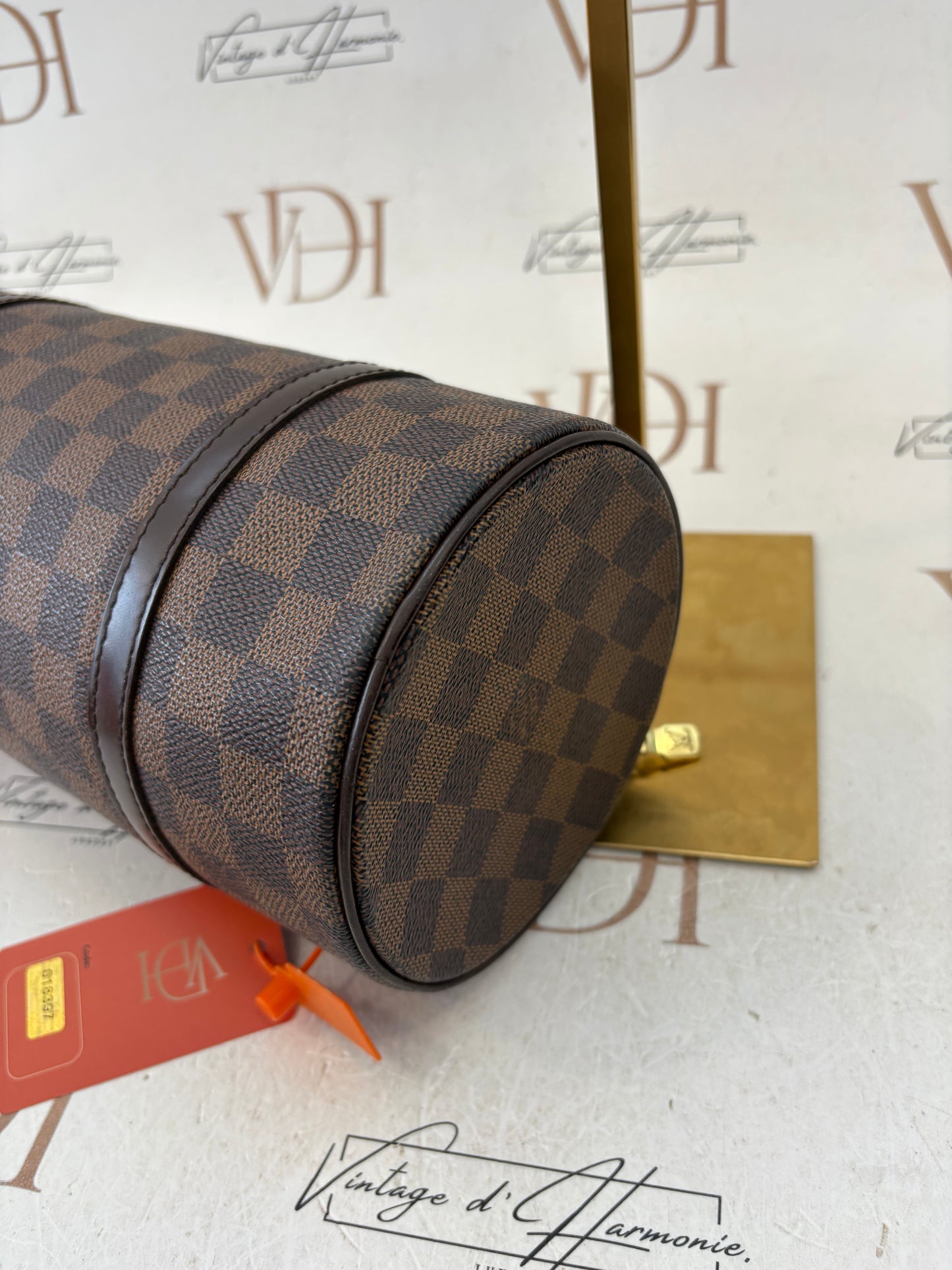 018397 - Louis Vuitton Papillon 26