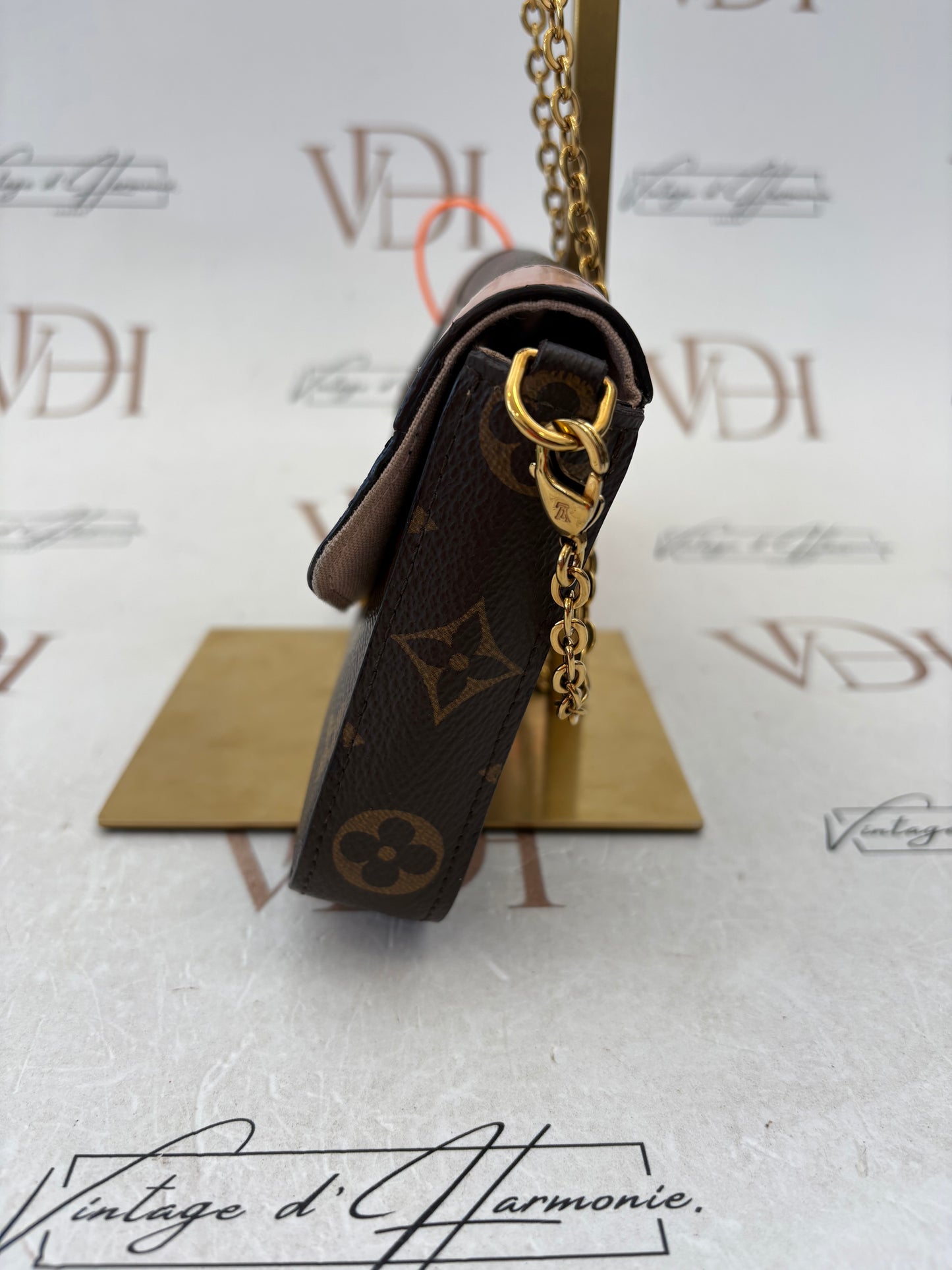 383753 - Louis Vuitton Felicie