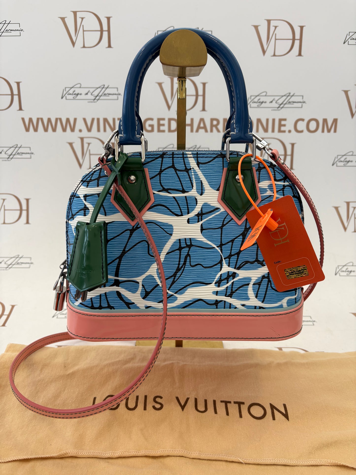 383529 - Louis Vuitton Alma BB