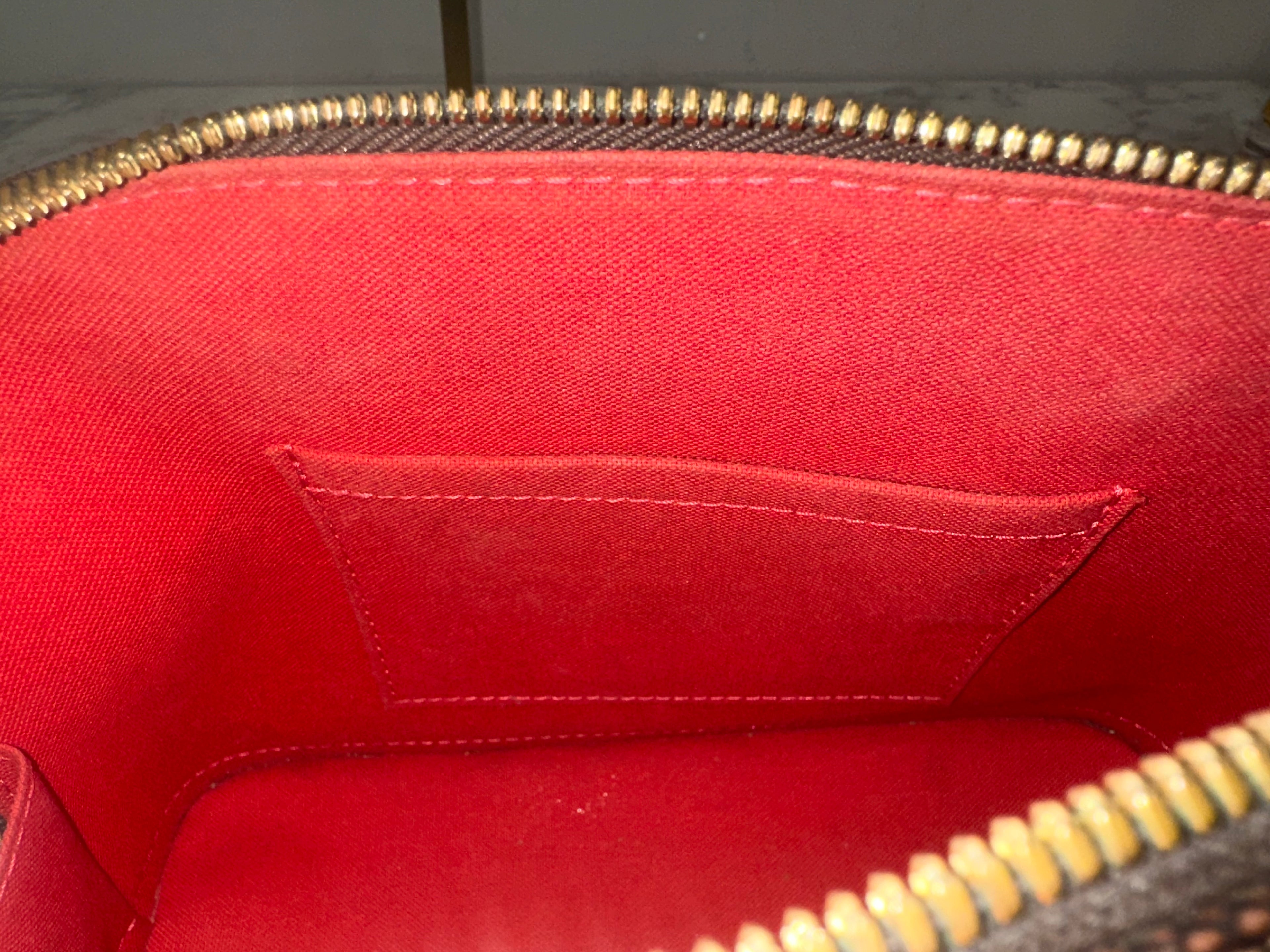 Louis Vuitton Alma BB Ebene