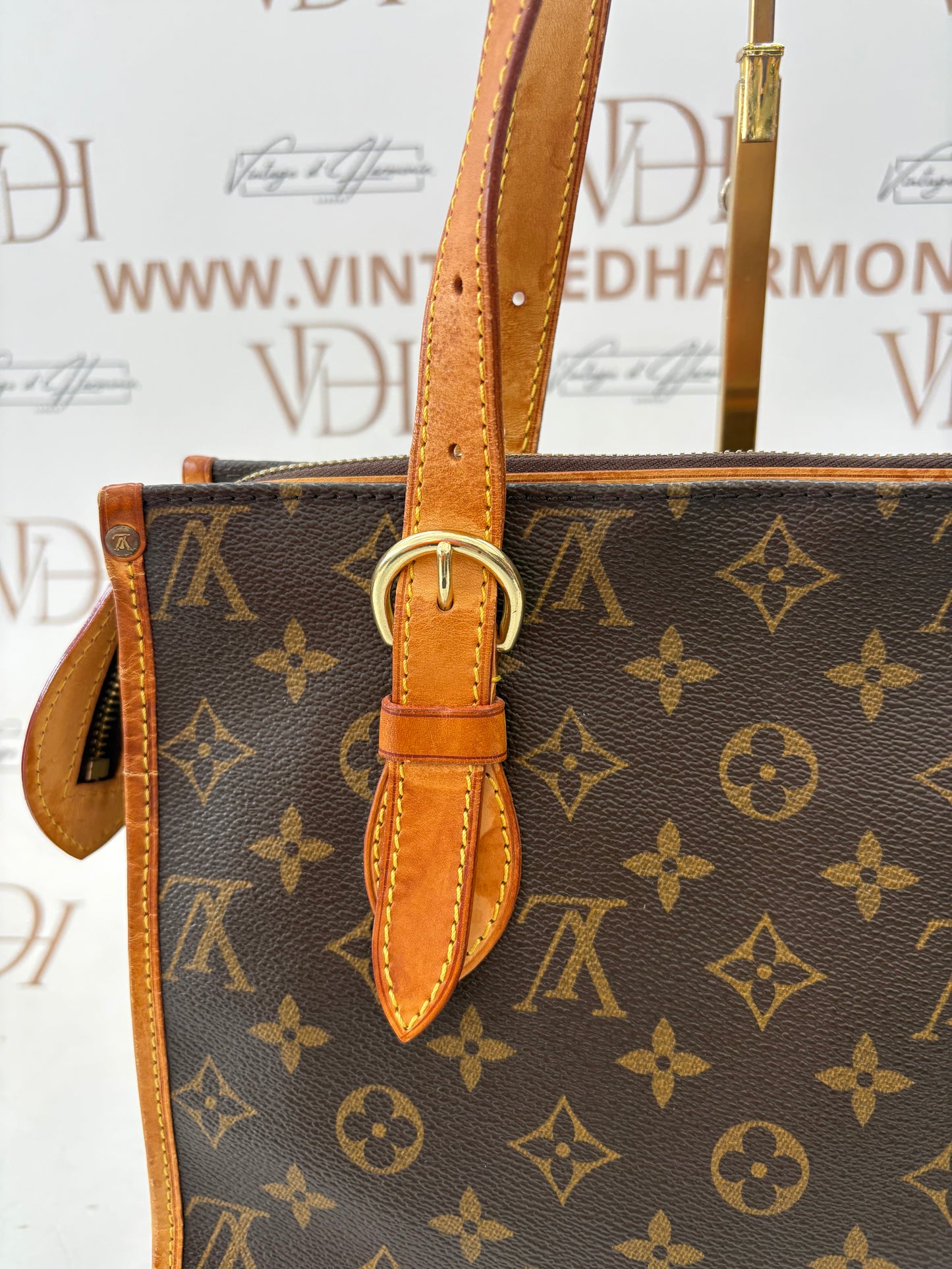 018103 - Louis Vuitton Popincourt