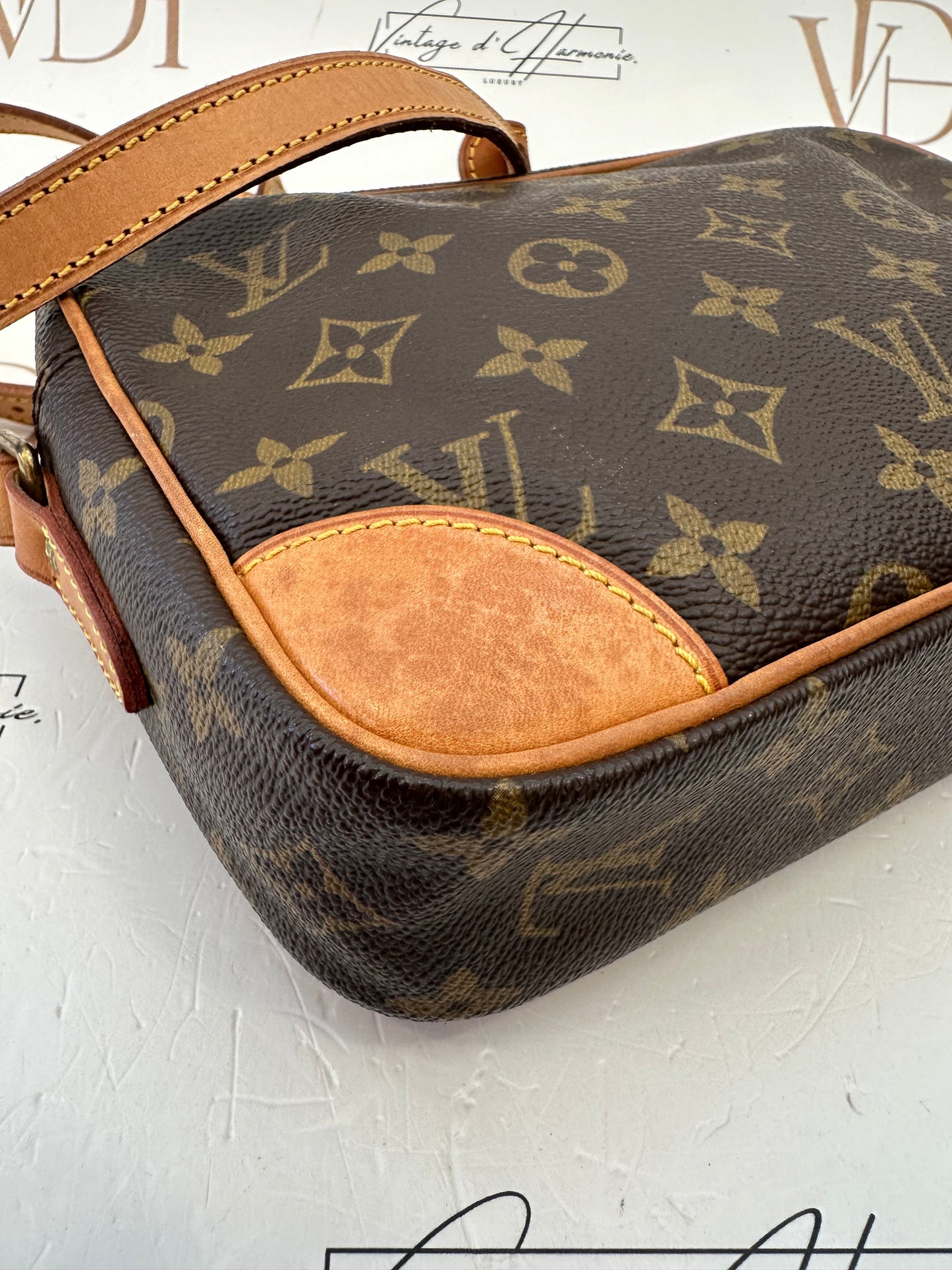 017811 - Louis Vuitton Trocadero 24