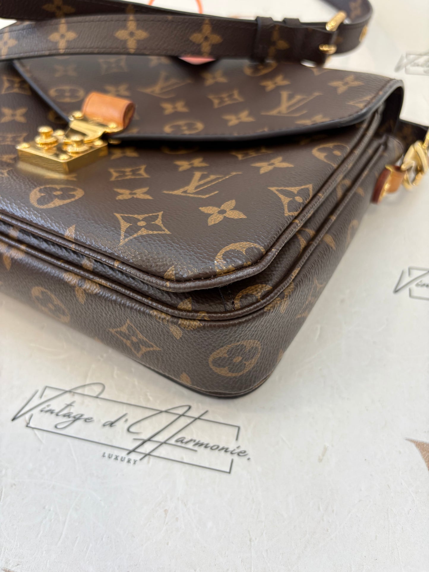 383768 - Louis Vuitton Metis