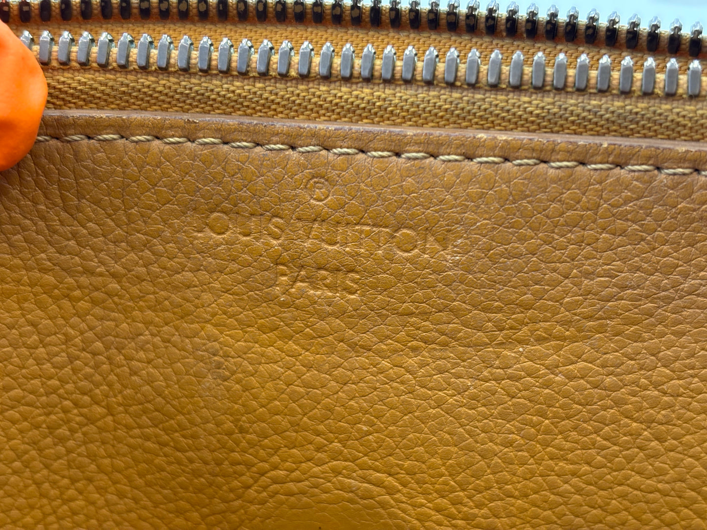 201113 - Louis Vuitton Pallas