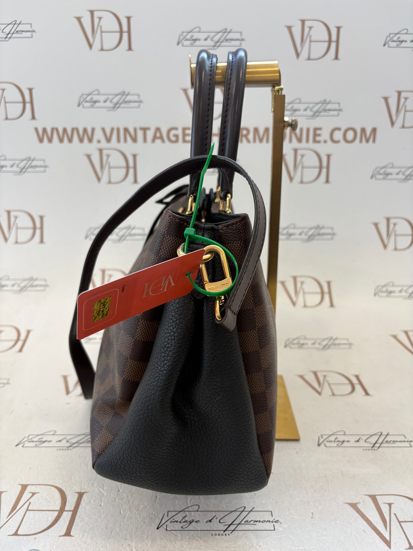 017111 - Louis Vuitton Brittany
