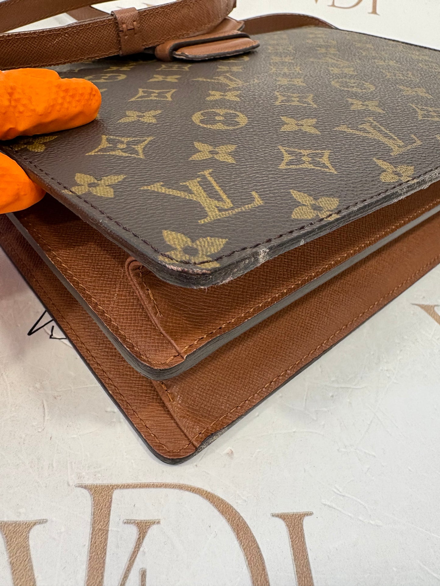 016947 - Louis Vuitton Kurcell