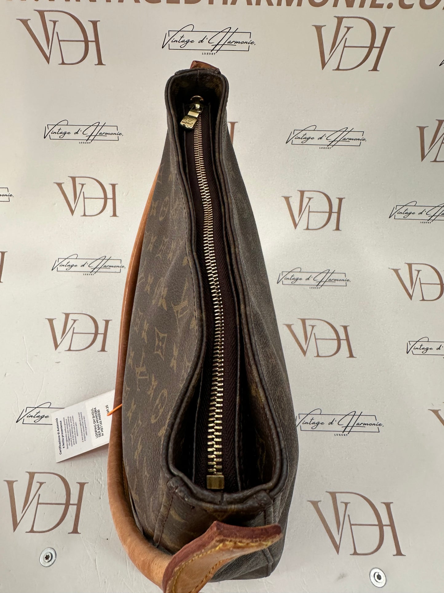 017798 - Louis Vuitton Looping GM