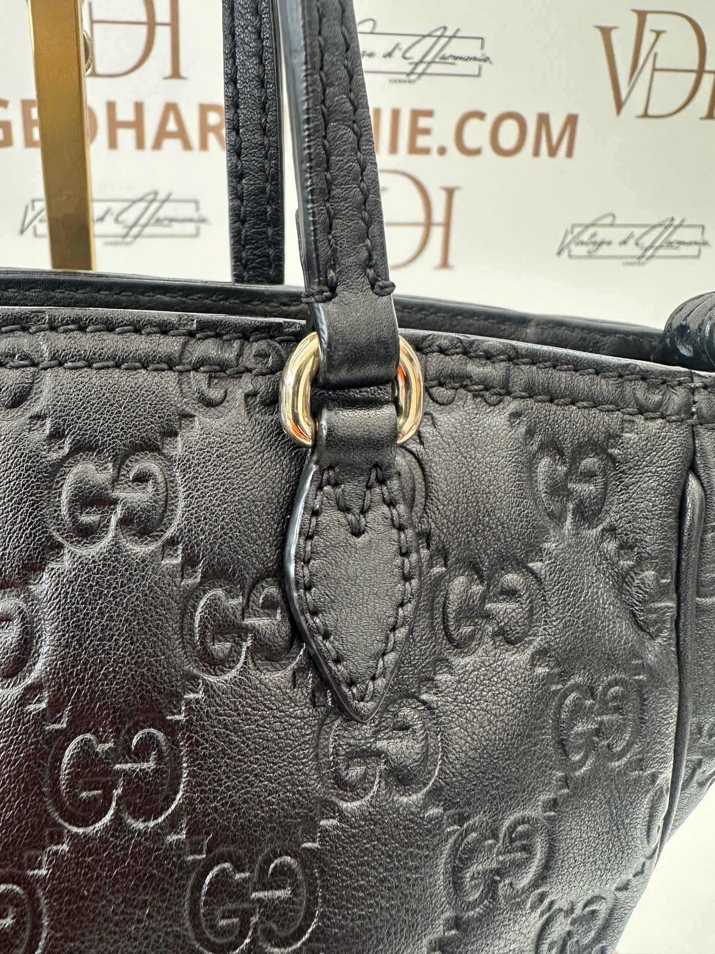 382227 - Gucci Bree