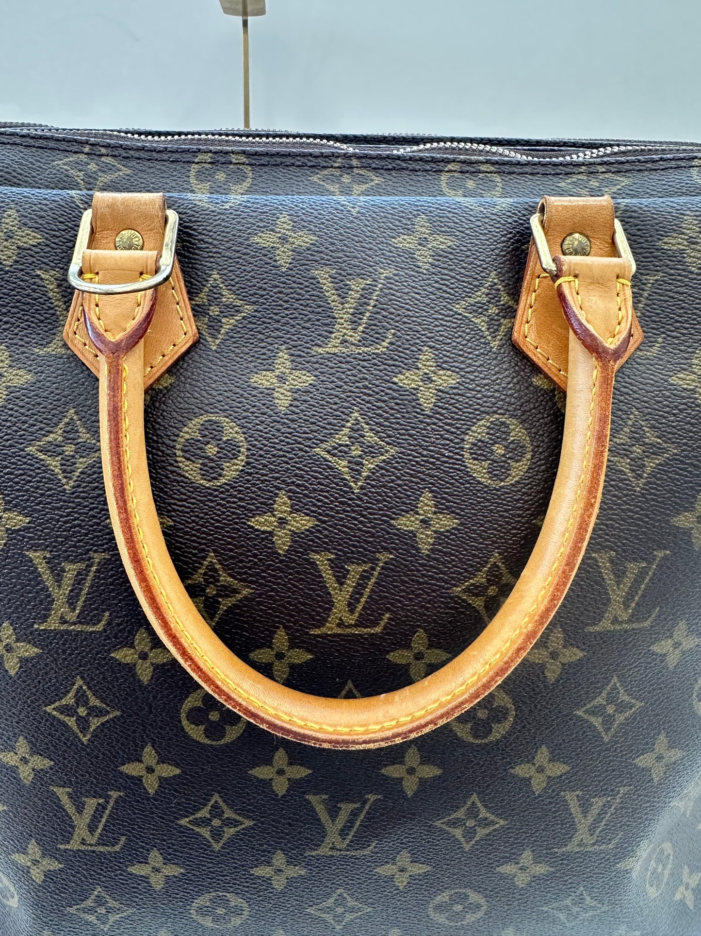 Louis Vuitton Porte Document Voyage