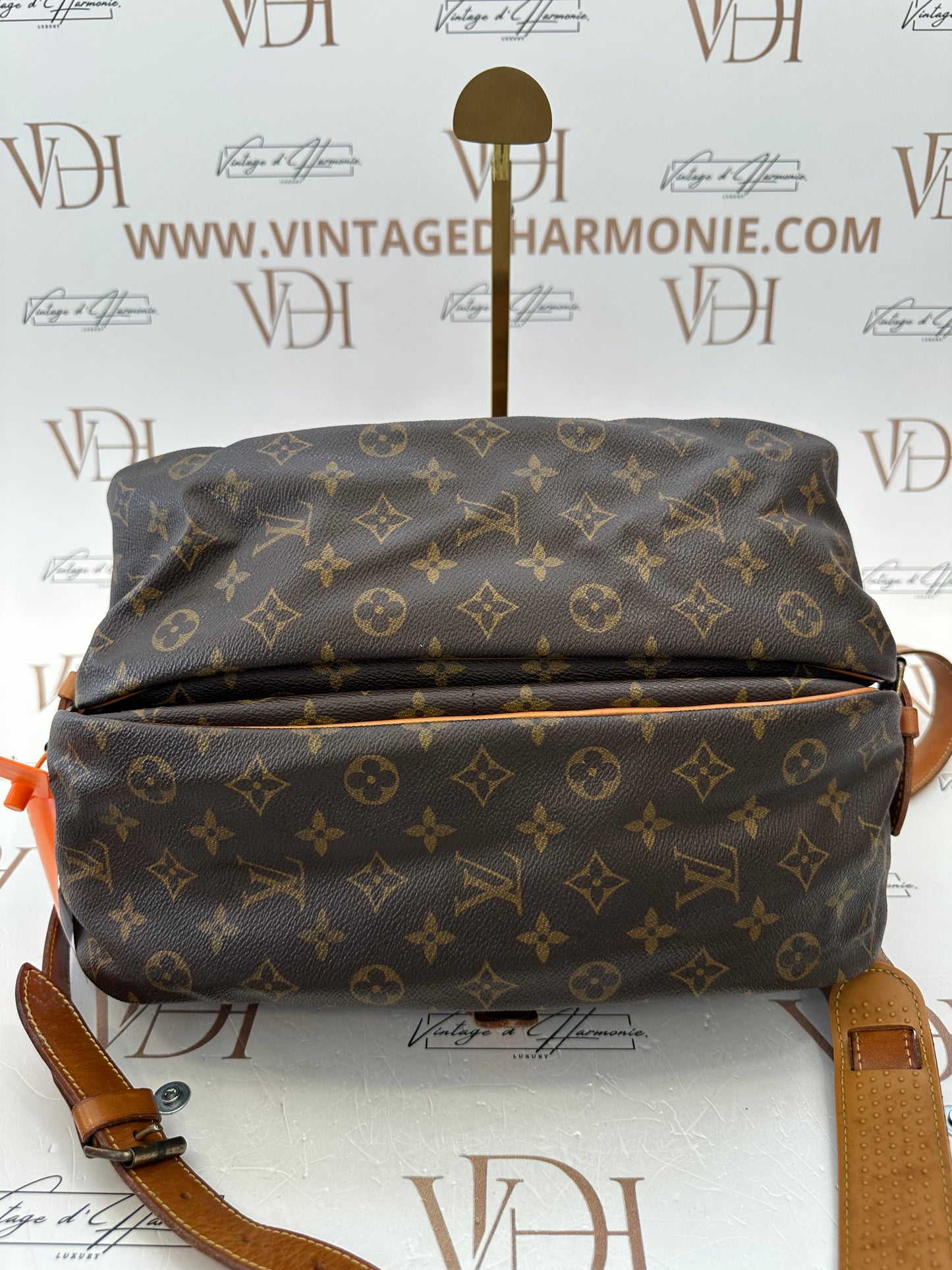 017776 - Louis Vuitton Saumur 35