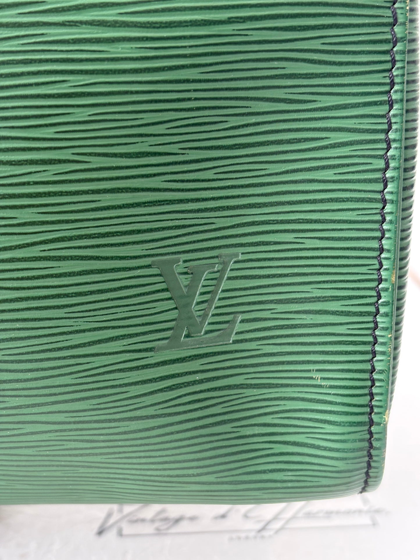 018561 - Louis Vuitton Green Epi Speedy 30