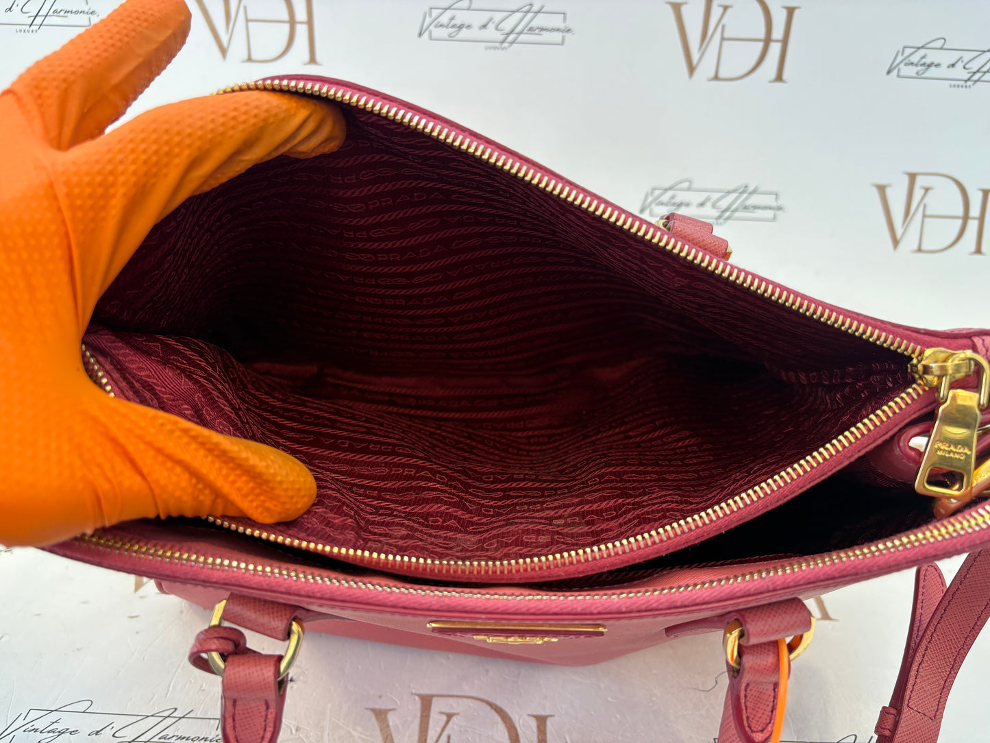 201002 - Prada Galleria Pink