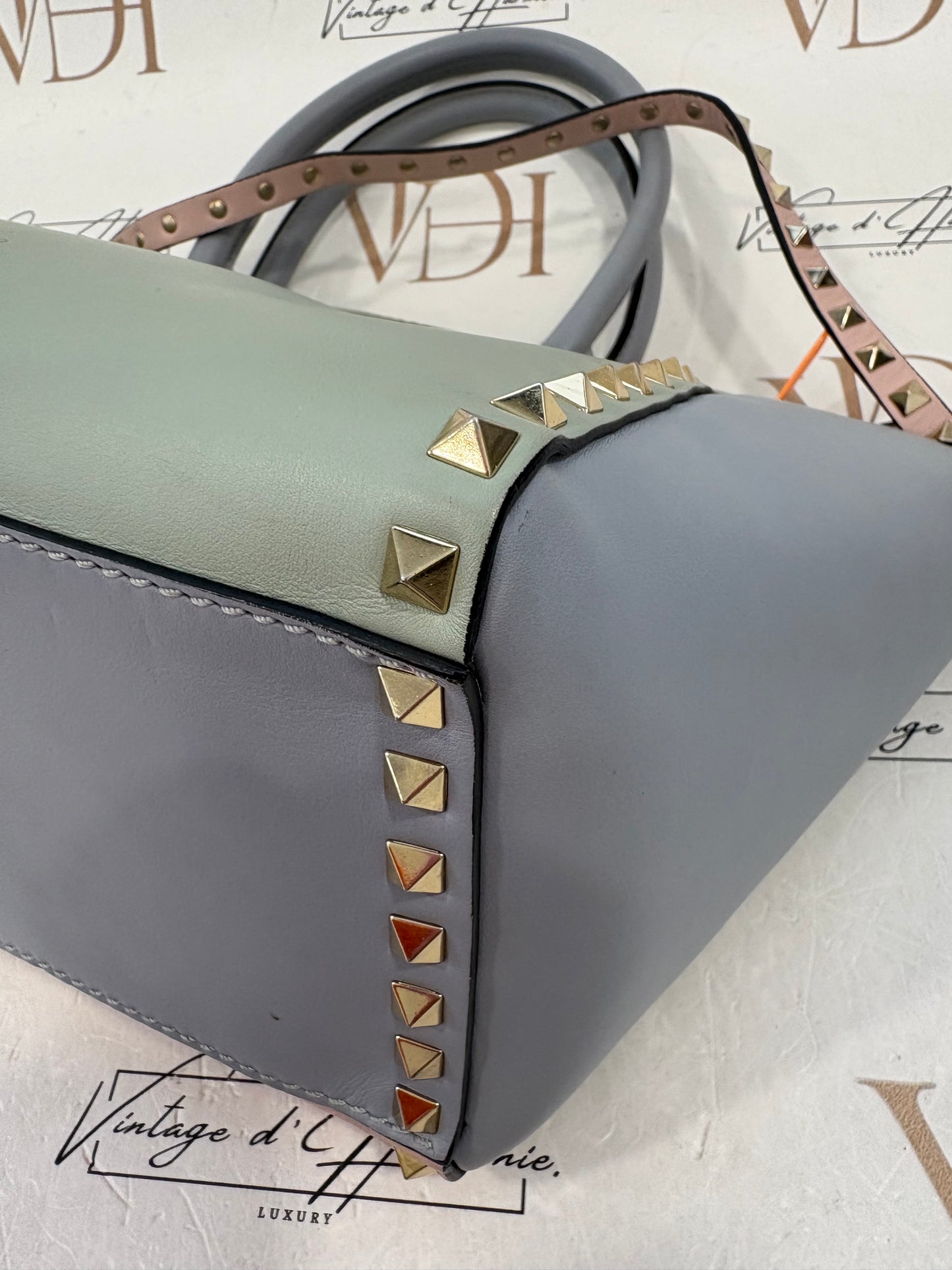 383248 - Valentino Rockstud