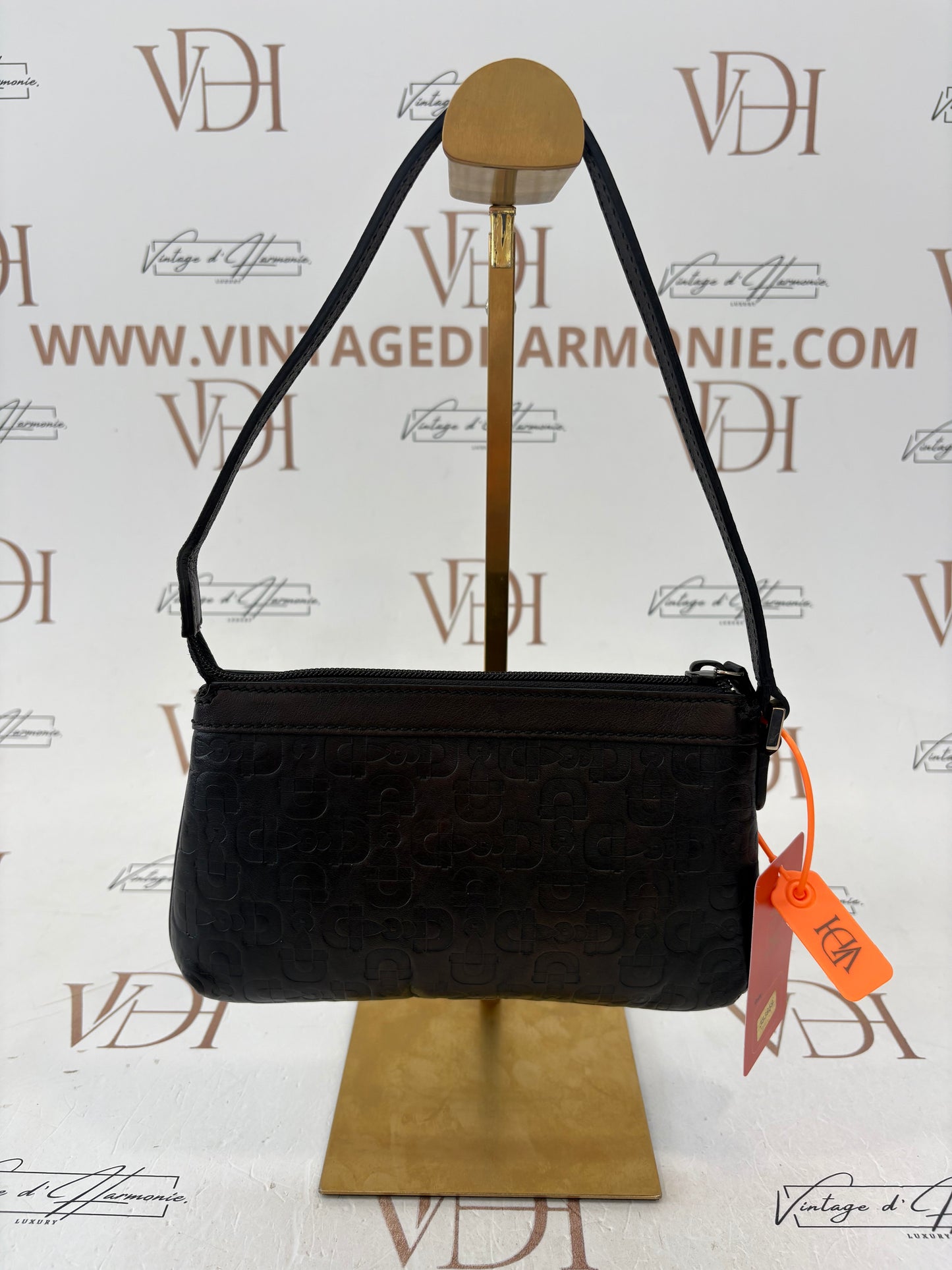383959 - Gucci Pochette Black