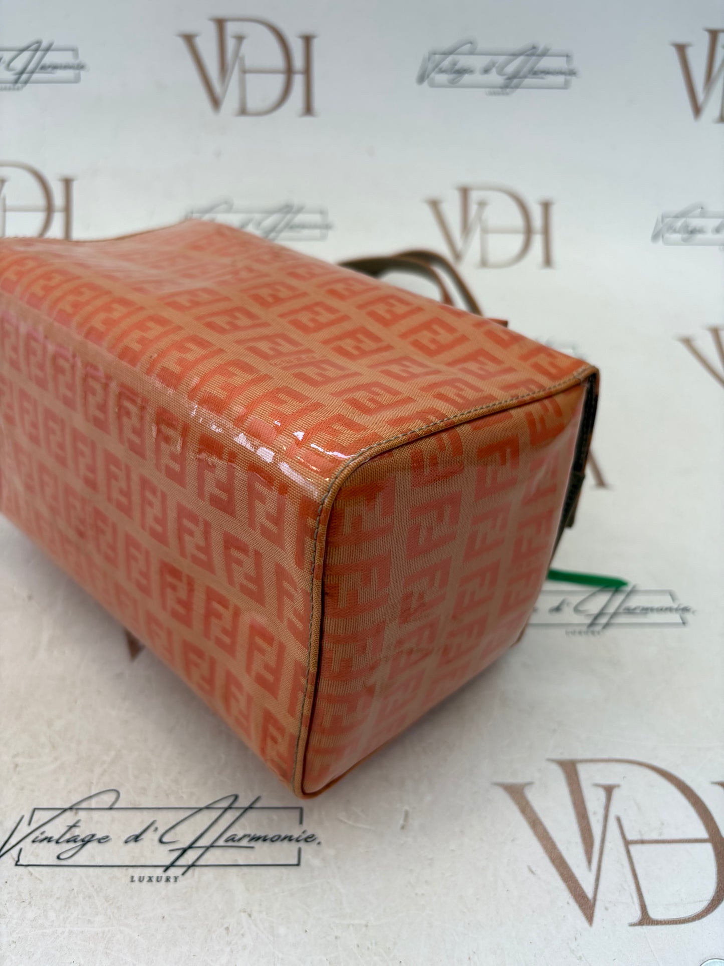 017077 - Fendi Orange Vinyl
