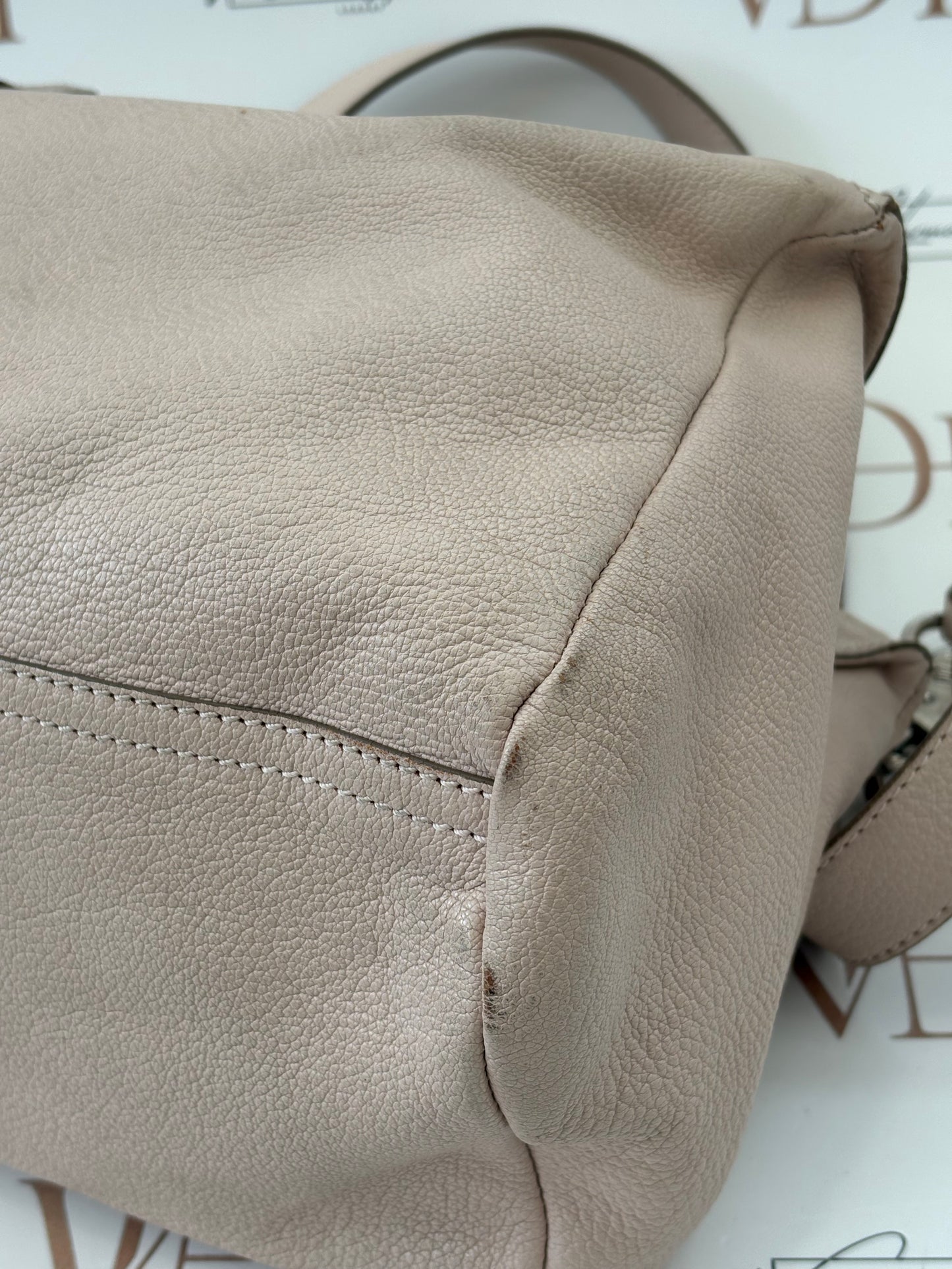 384264 - Givenchy Pandora
