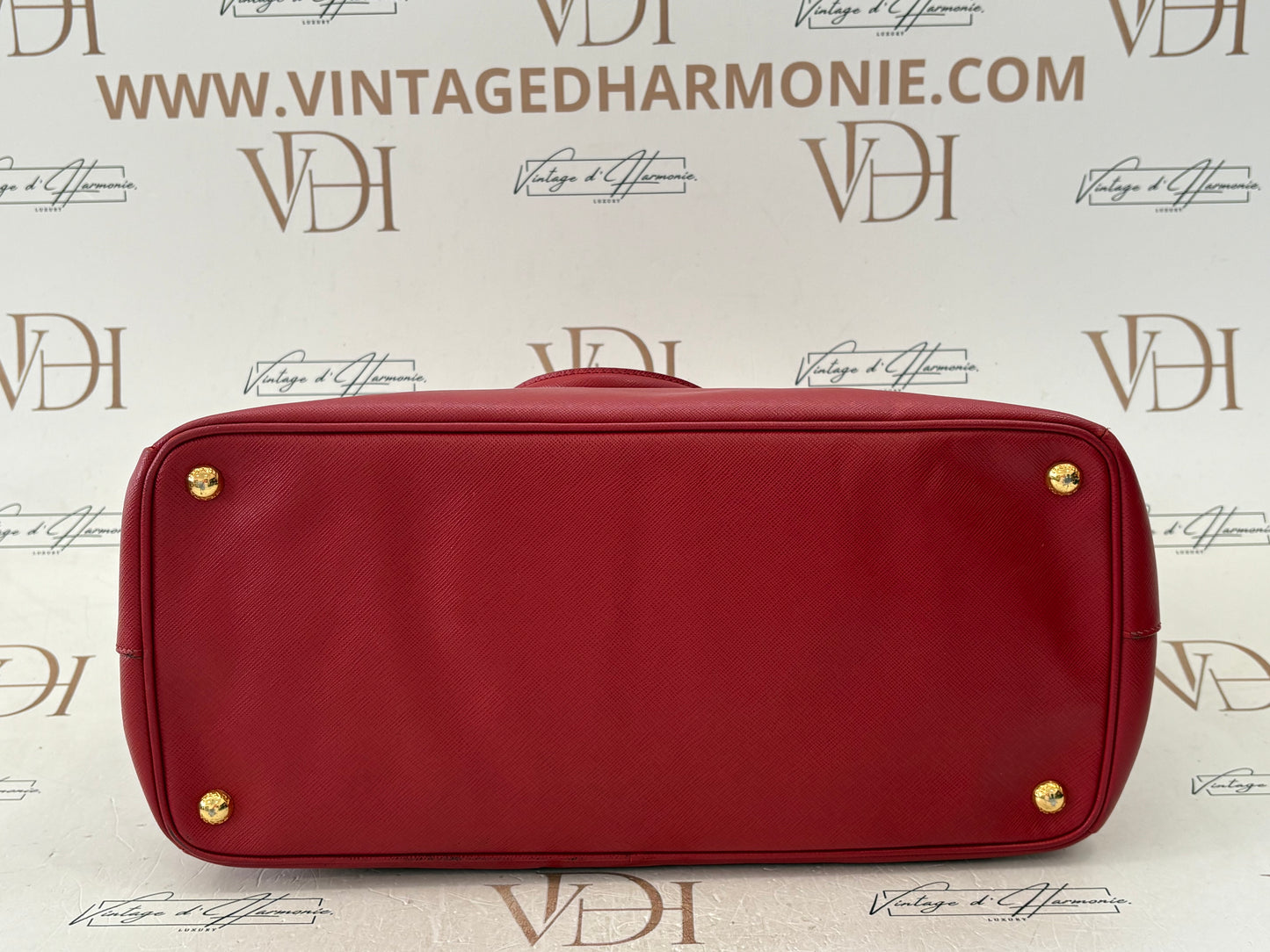 384300 - Prada Galleria Red