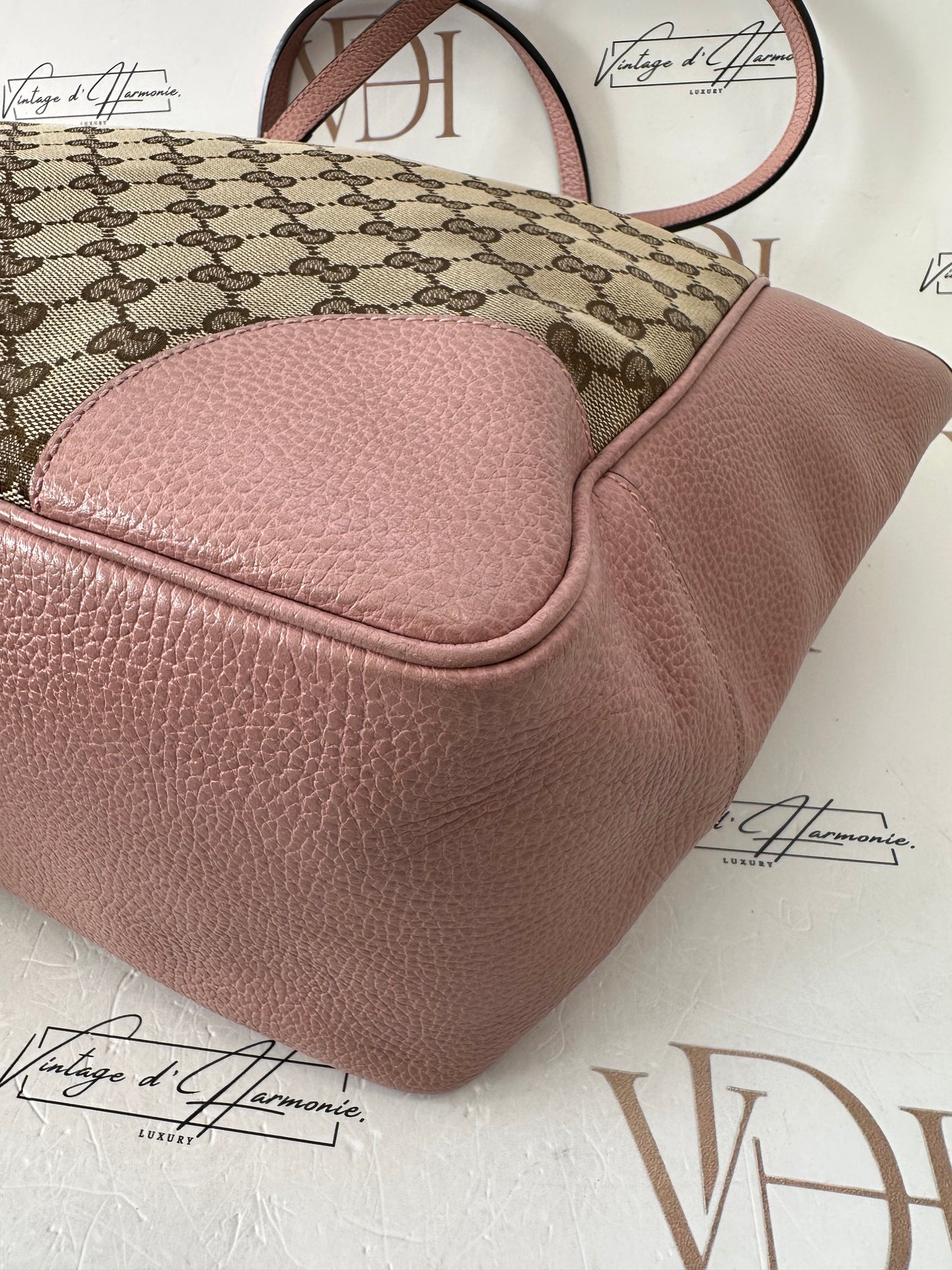 382878 - Gucci Bree