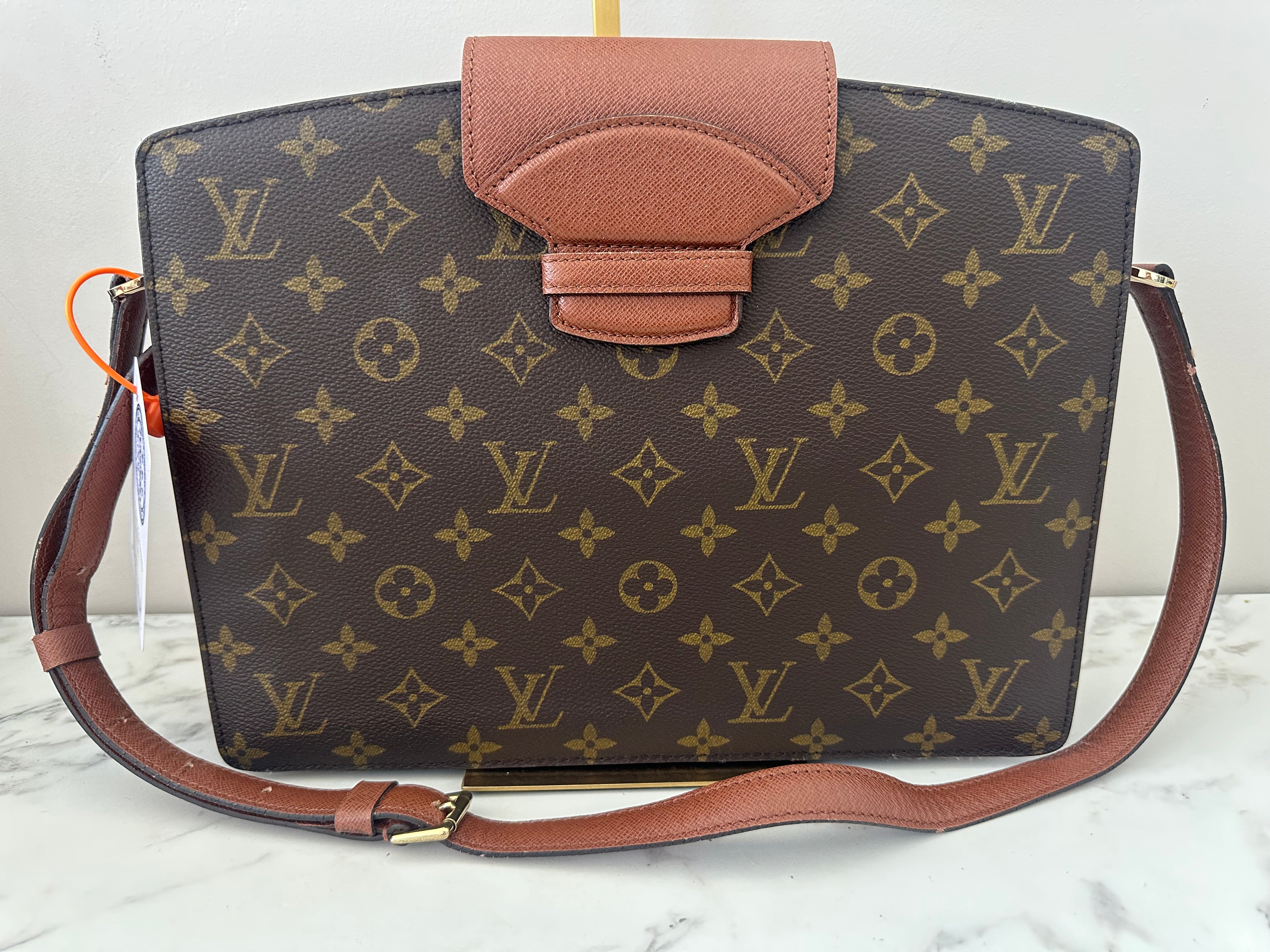 Louis Vuitton Courcelles