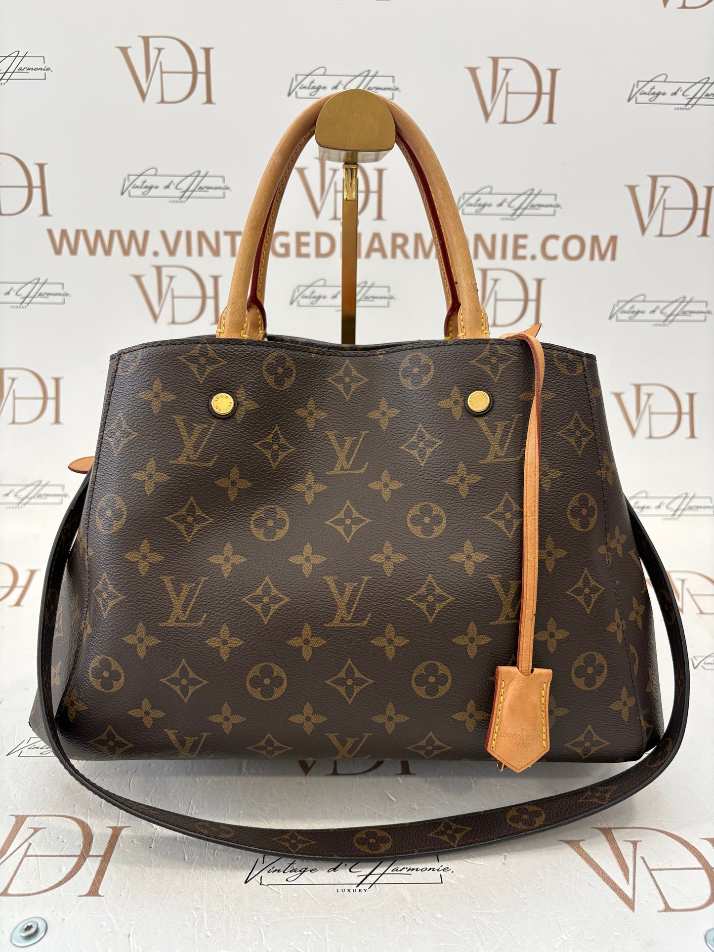 200791 - Louis Vuitton Montaigne