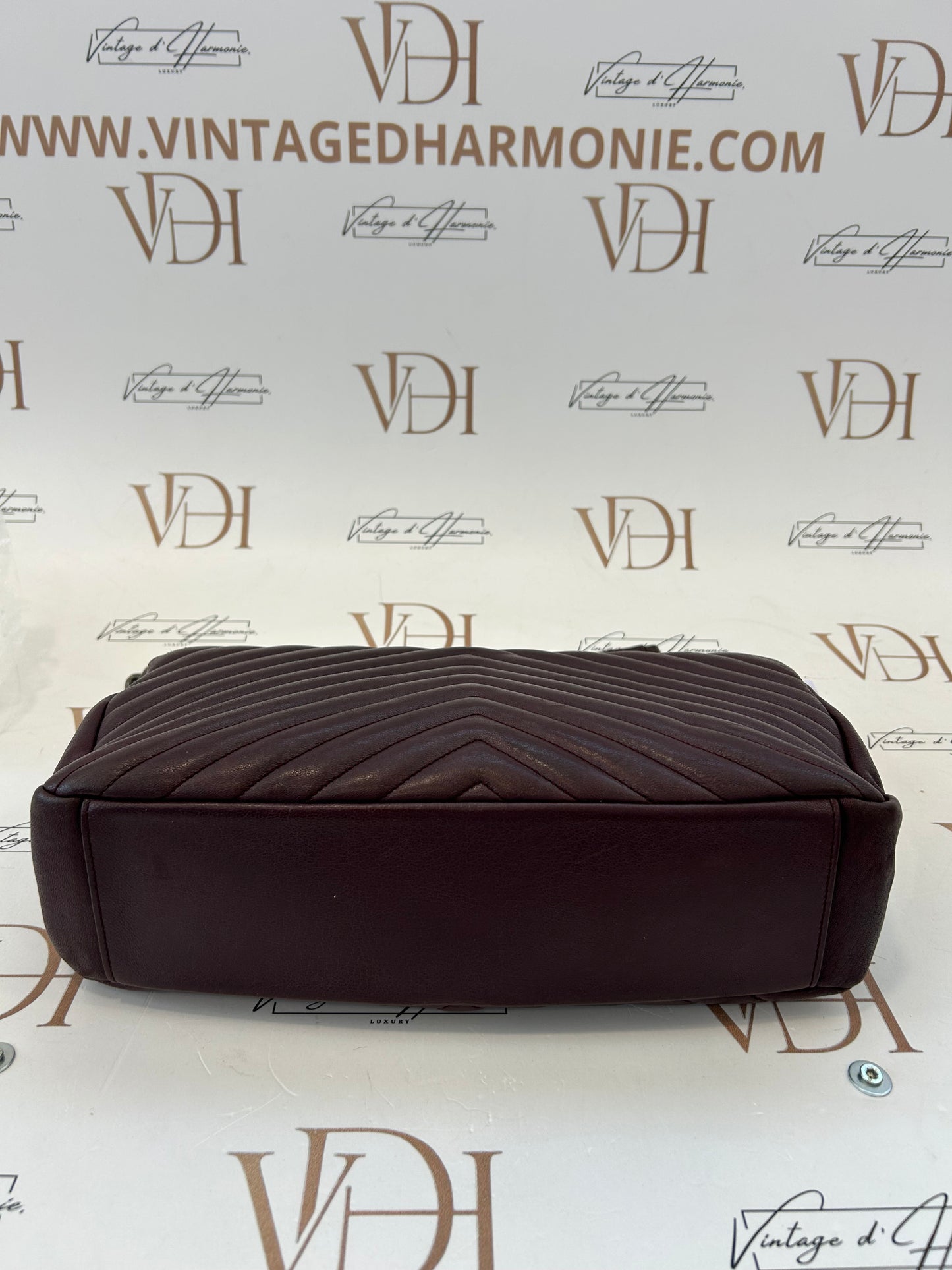 201699 - YSL COLLEGE