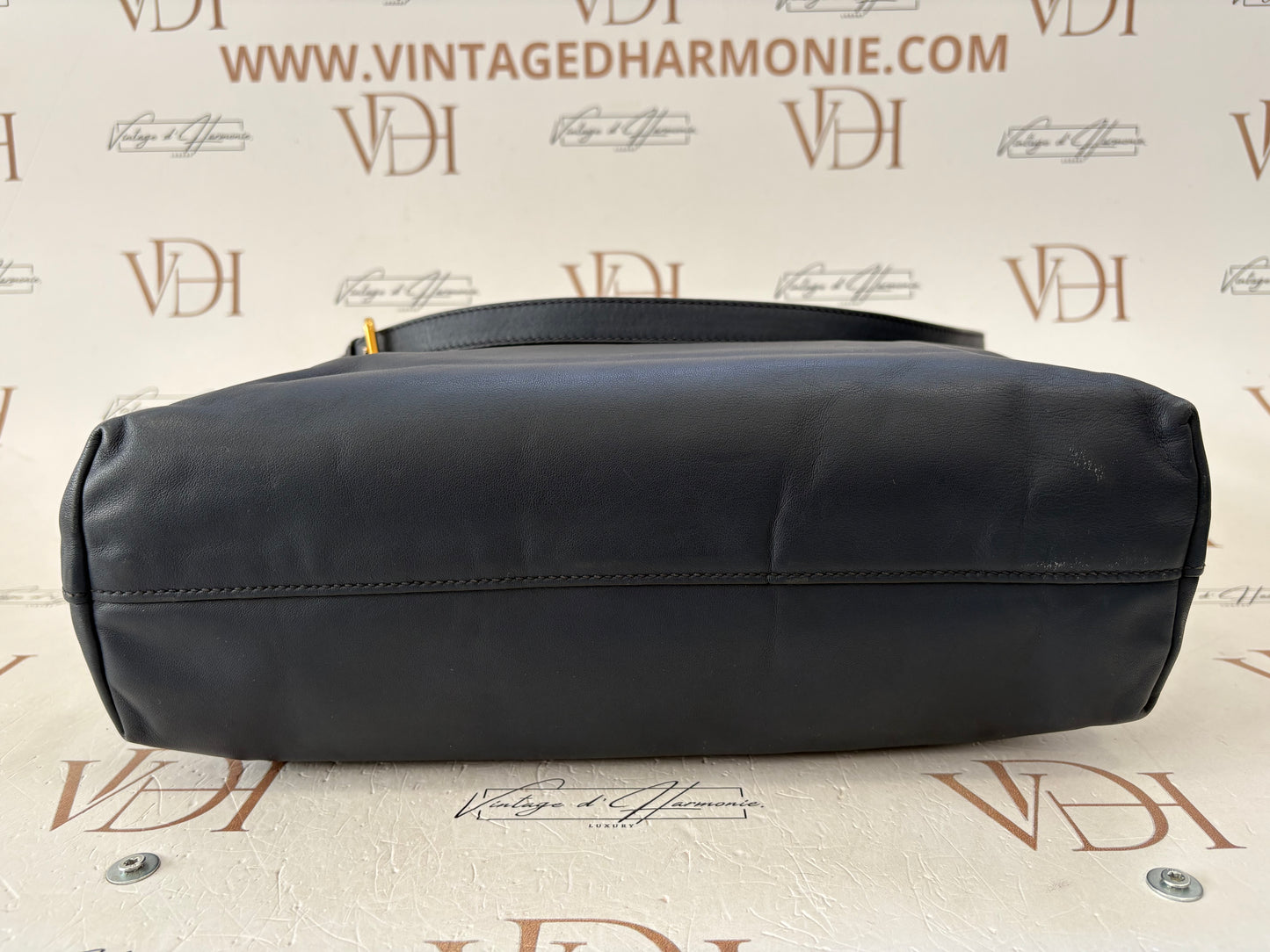 383521 - Prada Tote