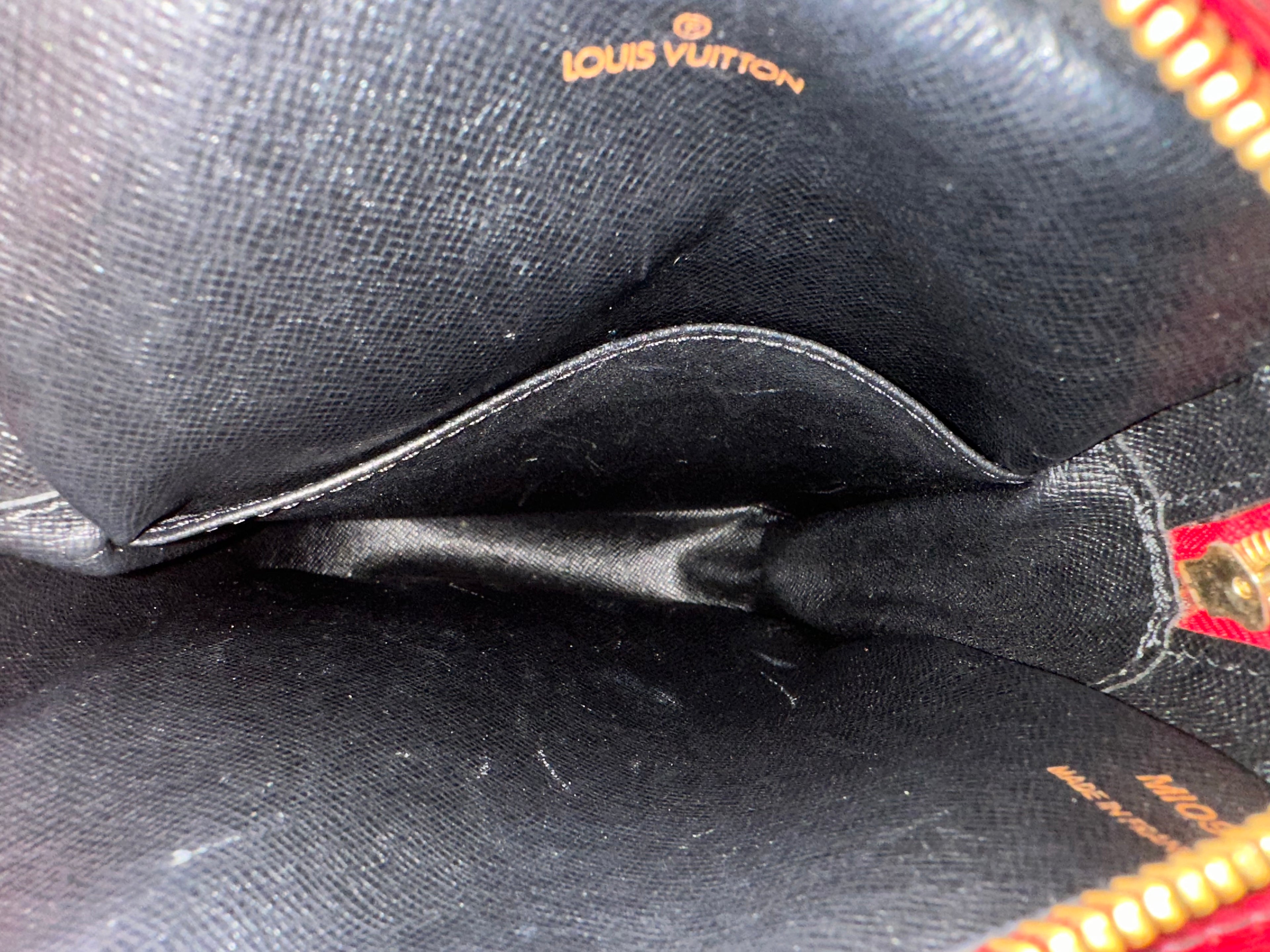 Louis Vuitton Epi Danube