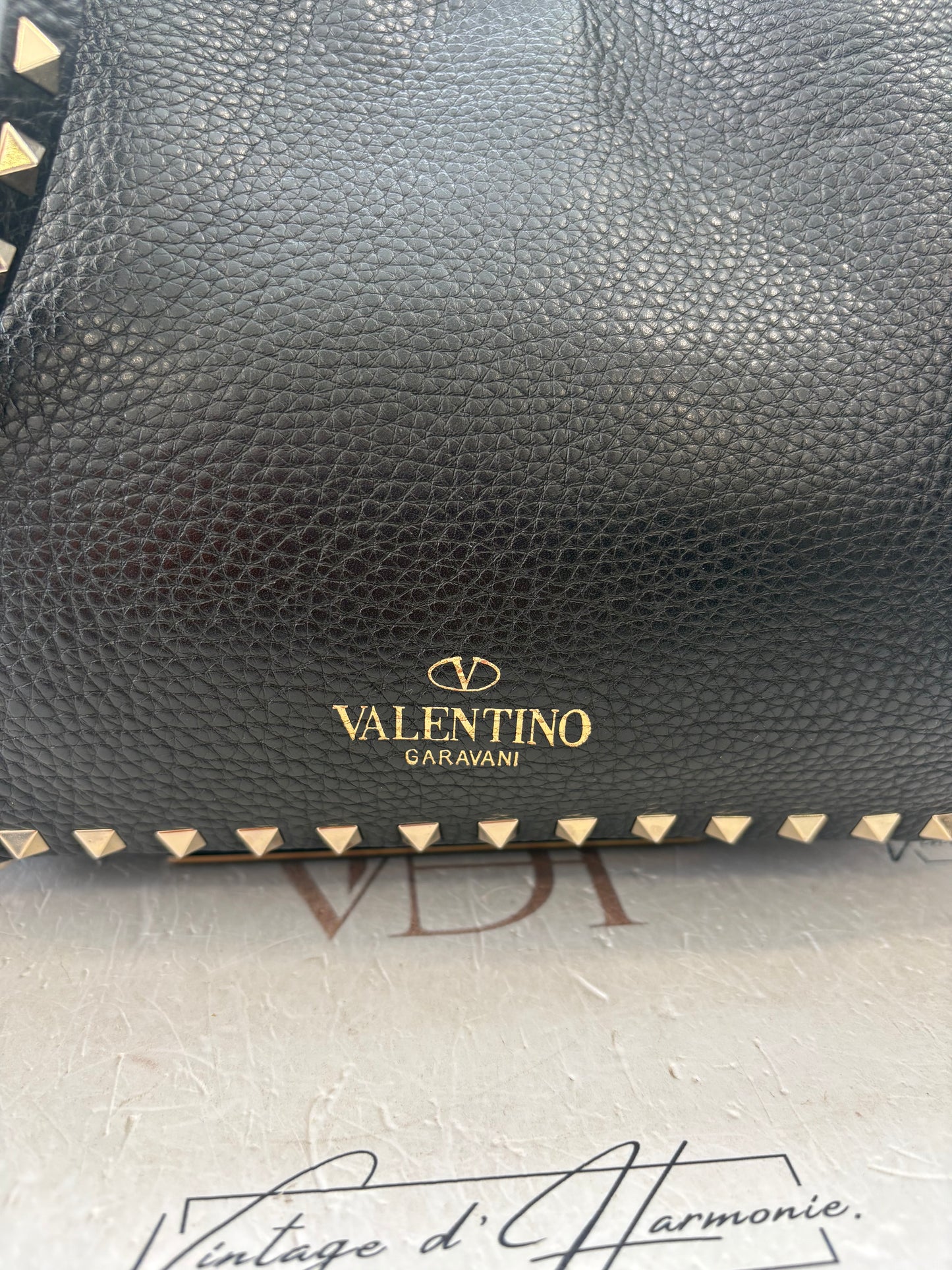 384159 - Valentino Rockstud
