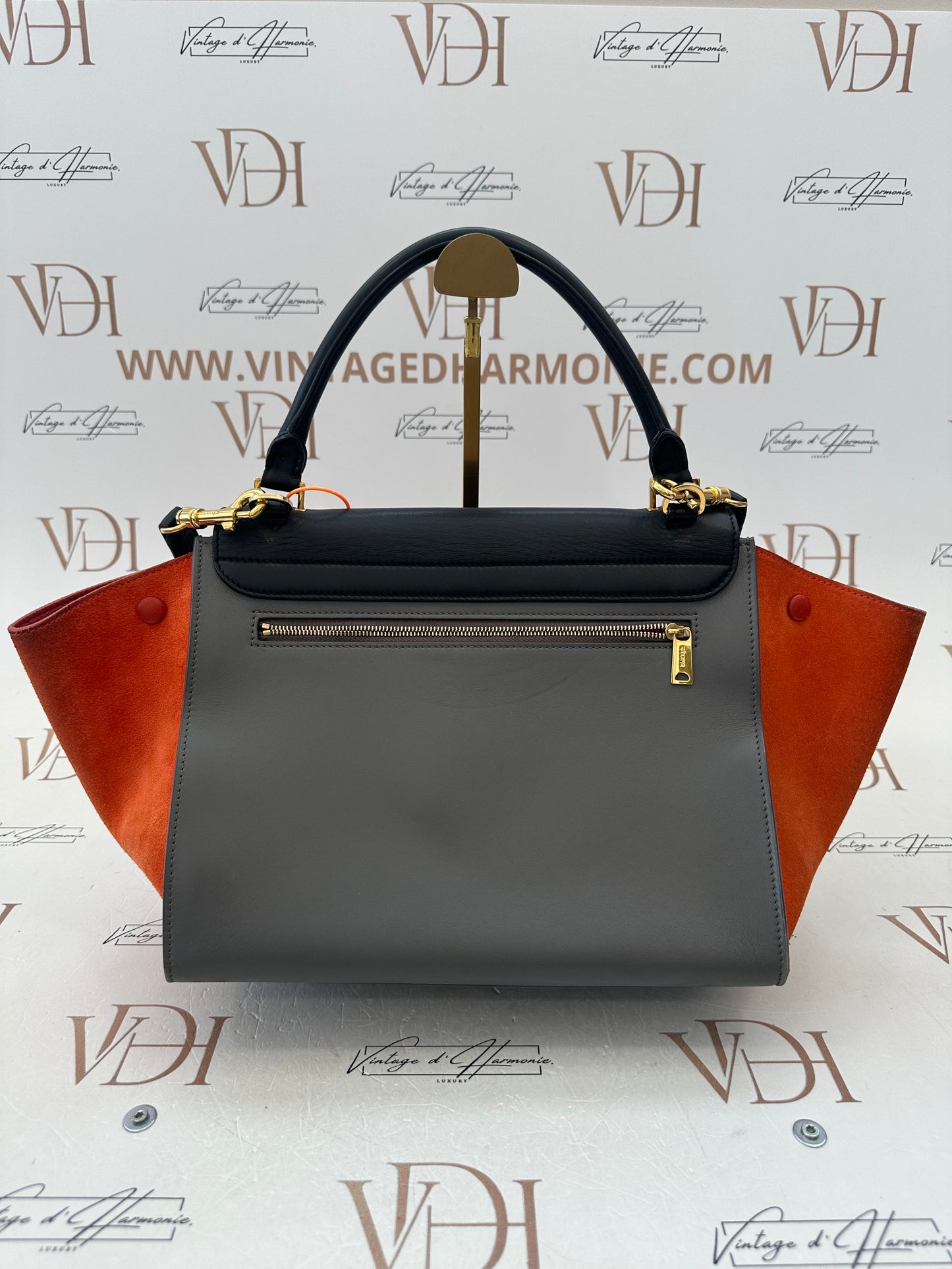 382914 - Céline Trapeze