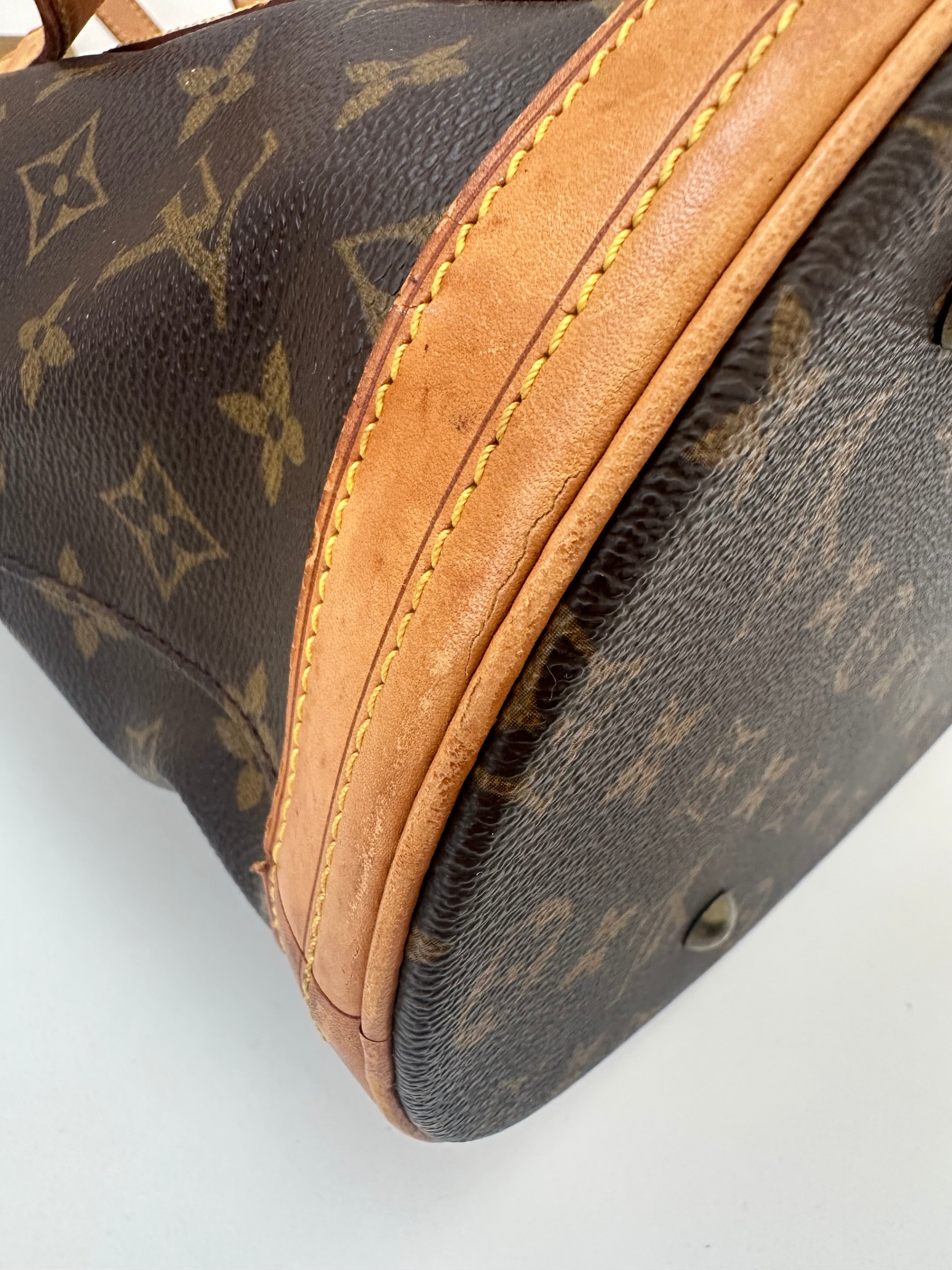 Louis Vuitton Bucket GM