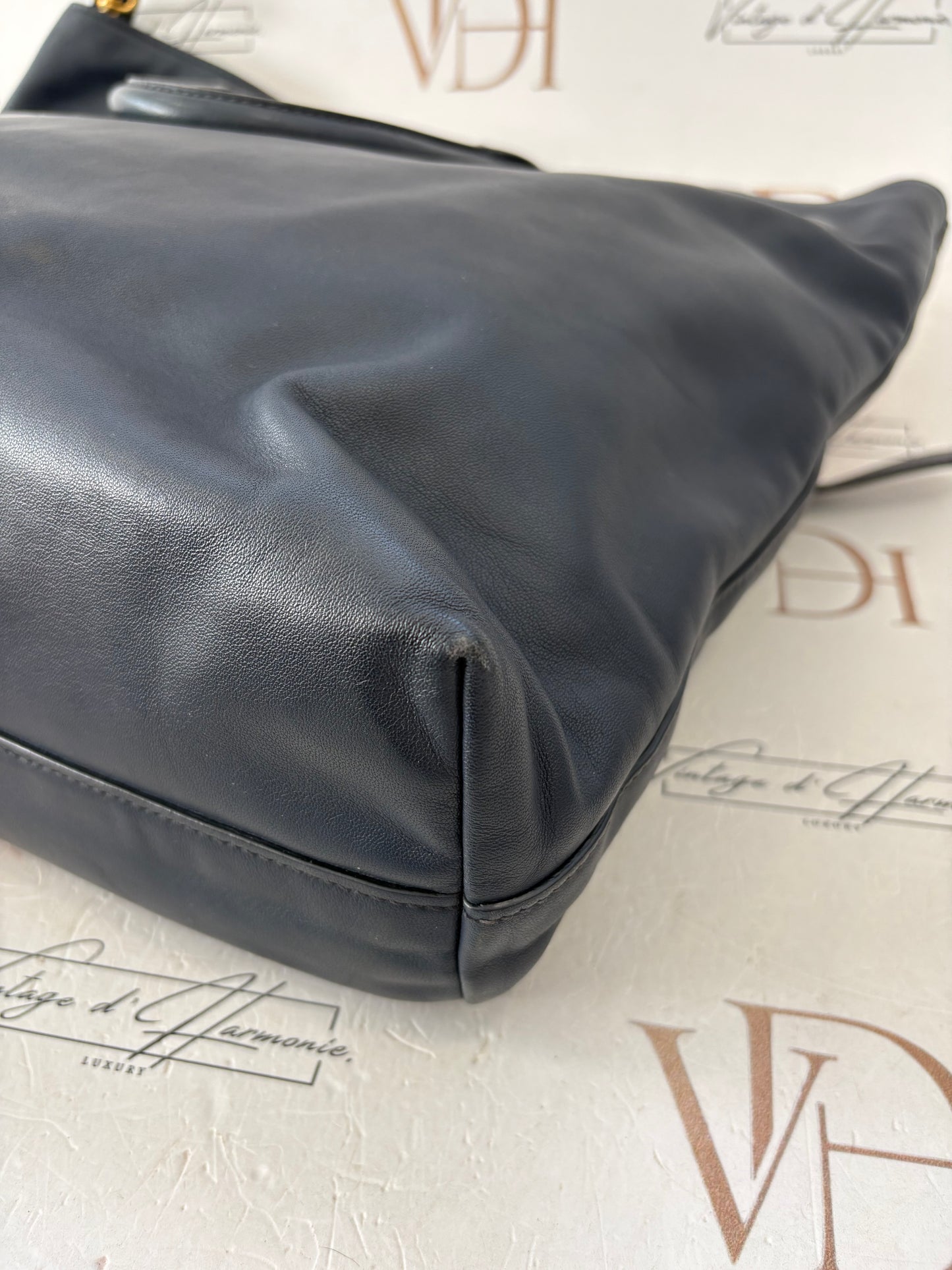383521 - Prada Tote