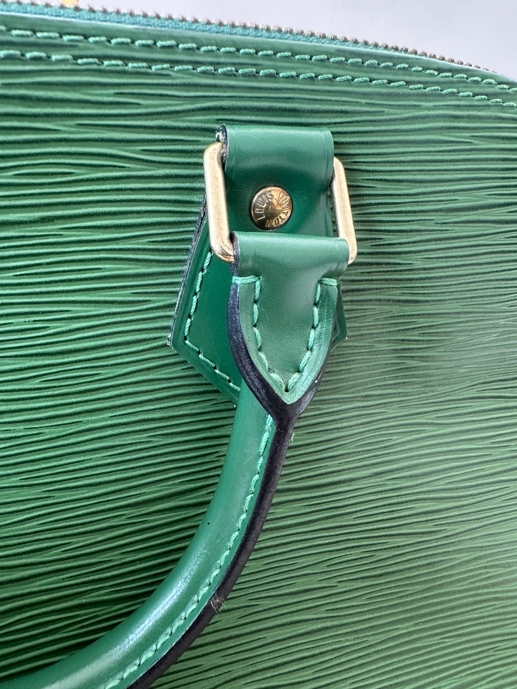 Louis Vuitton Alma Epi Green