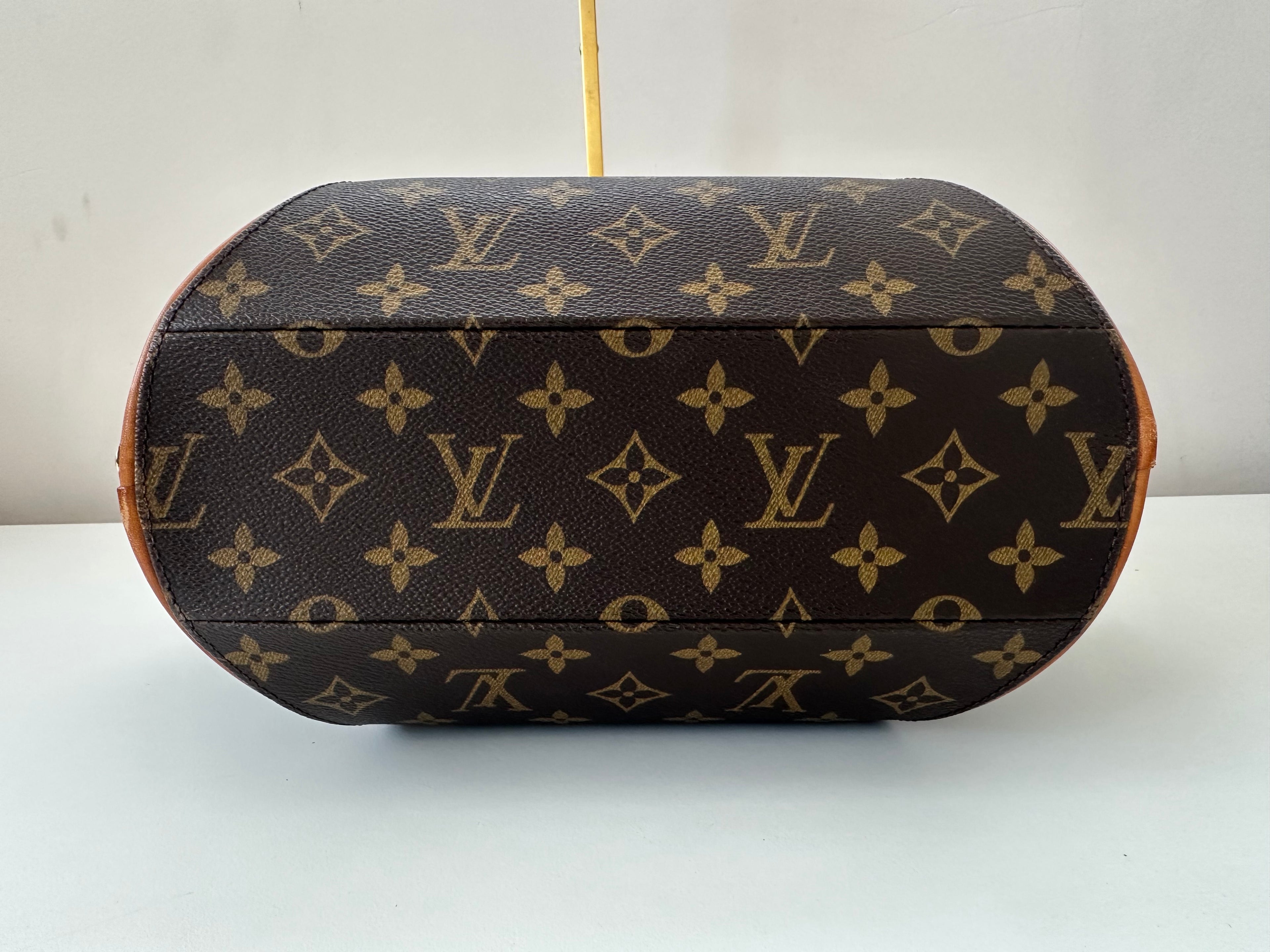 Louis Vuitton Ellipse MM