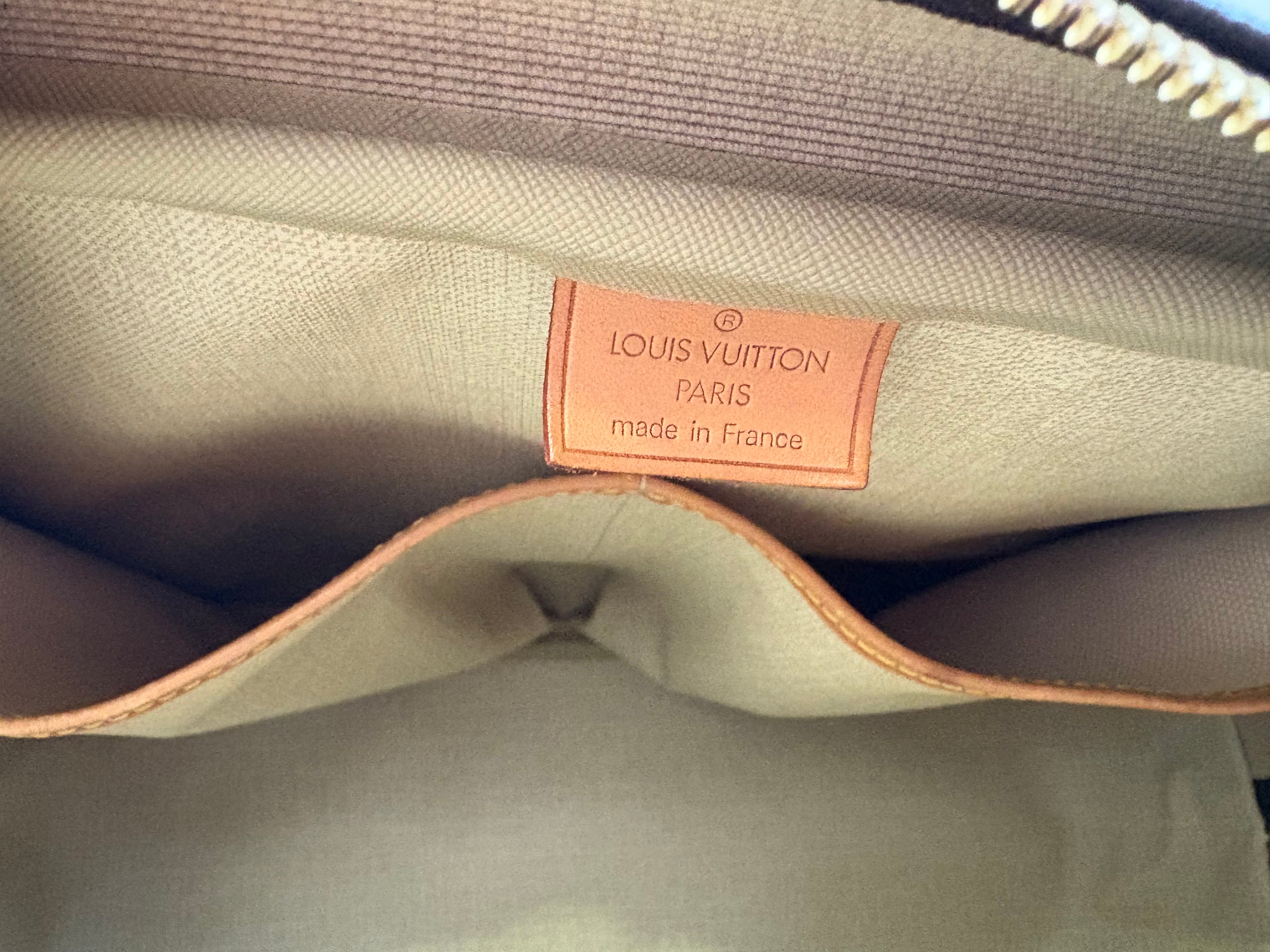 Louis Vuitton Deauville