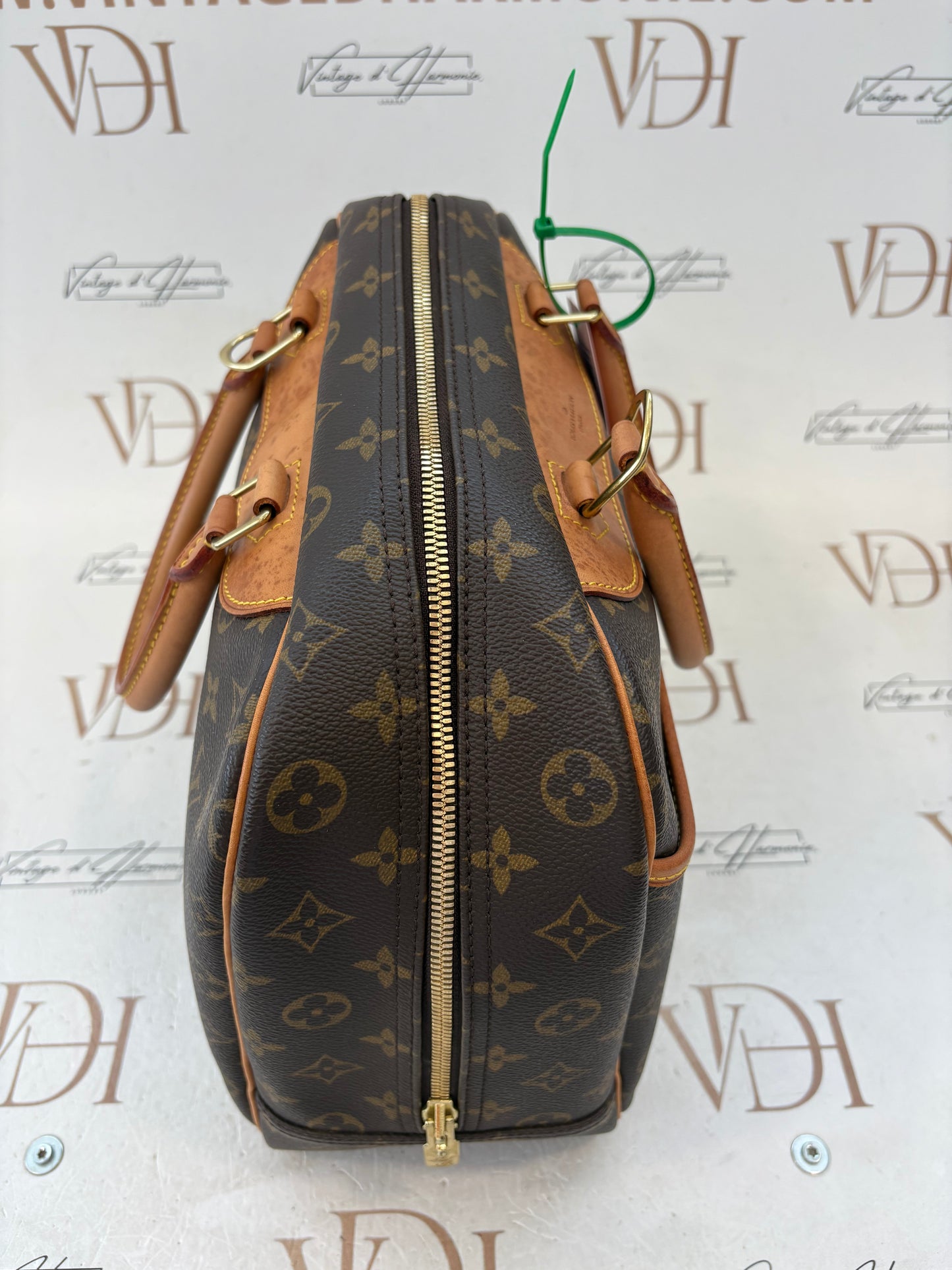 017132 - Louis Vuitton Deauville