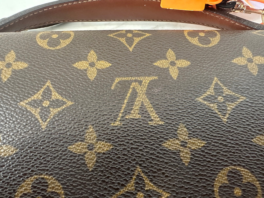 Louis Vuitton Monceau 28
