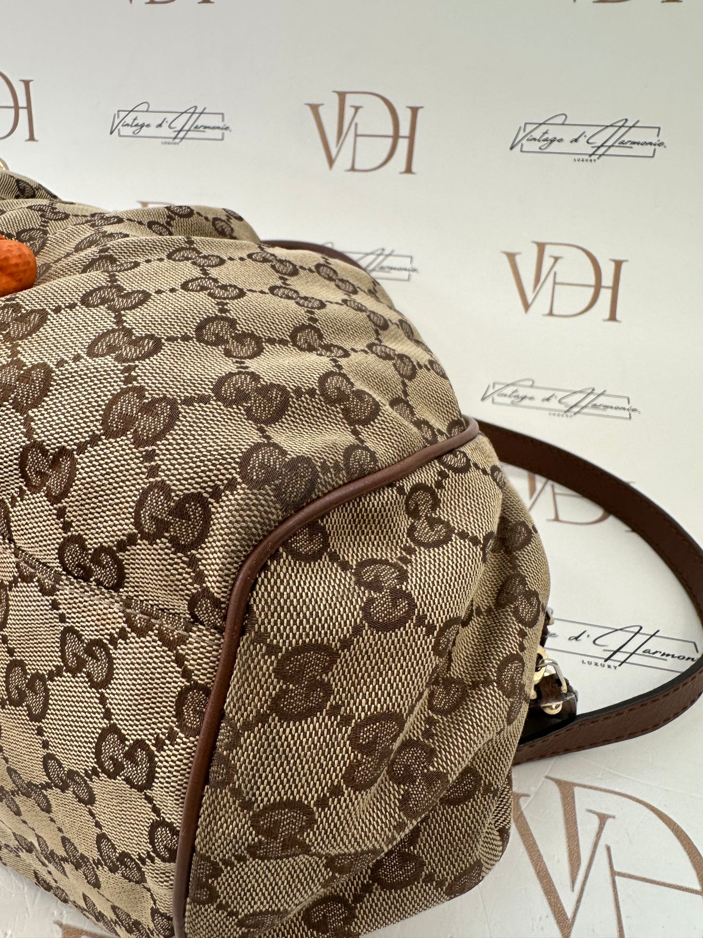 382476 - Gucci Sukey