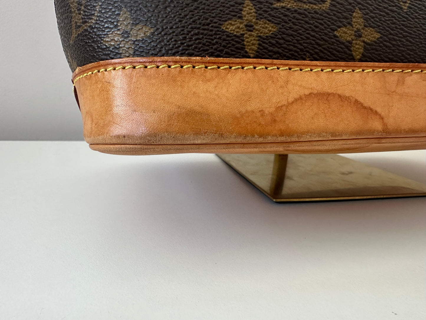 Louis Vuitton Alma