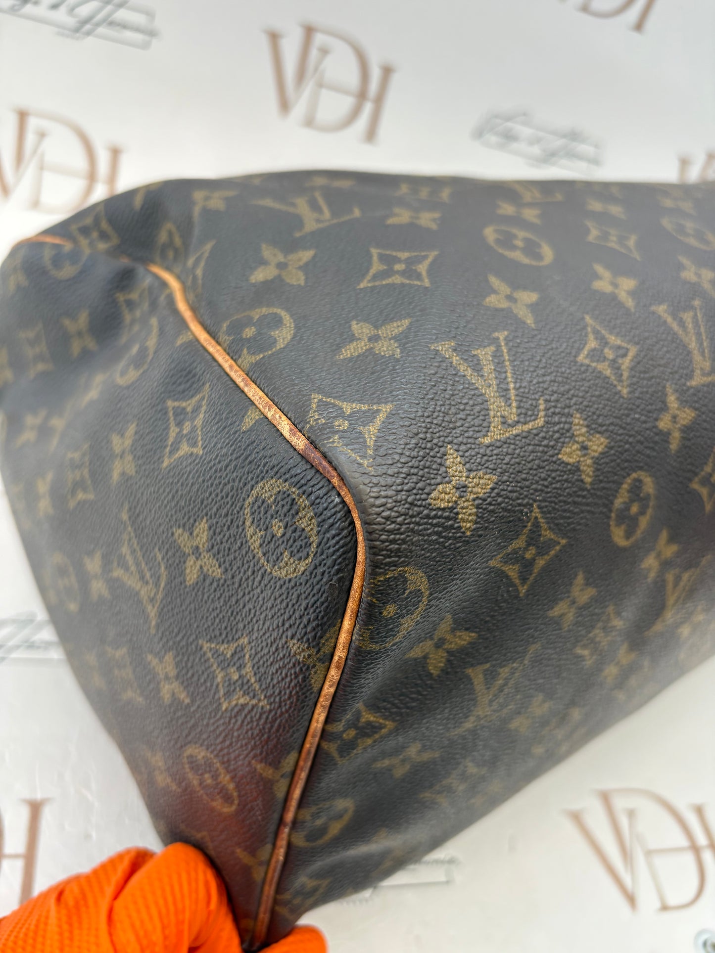 018997 - Louis Vuitton Speedy 40