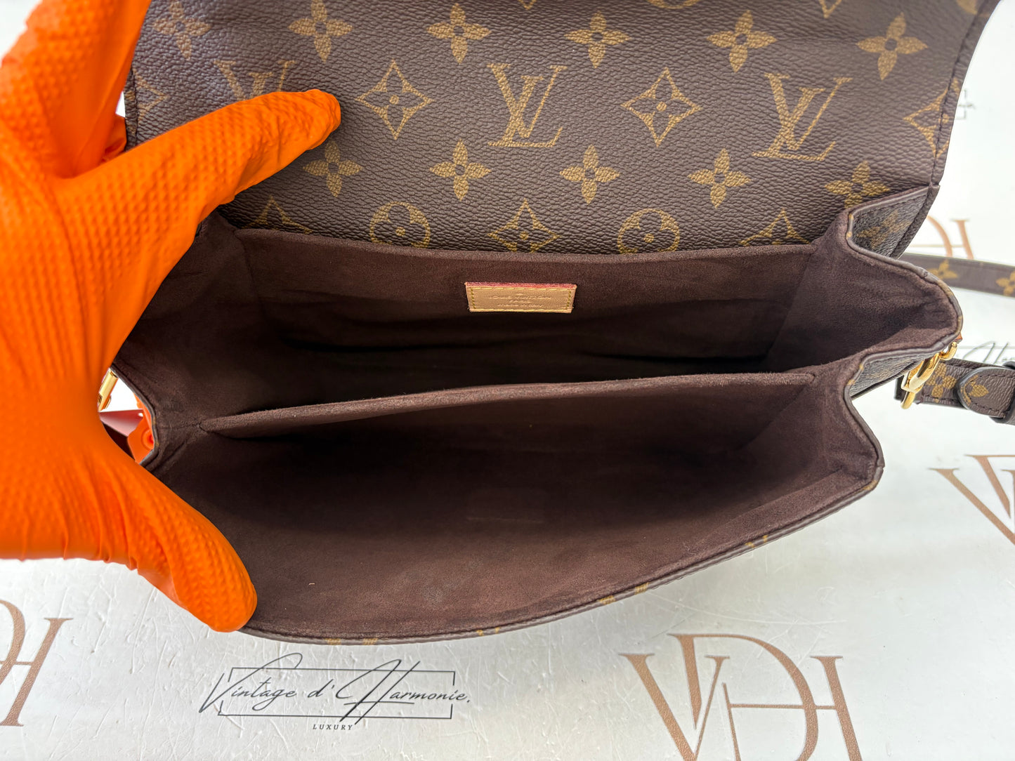 383483 - Louis Vuitton Metis