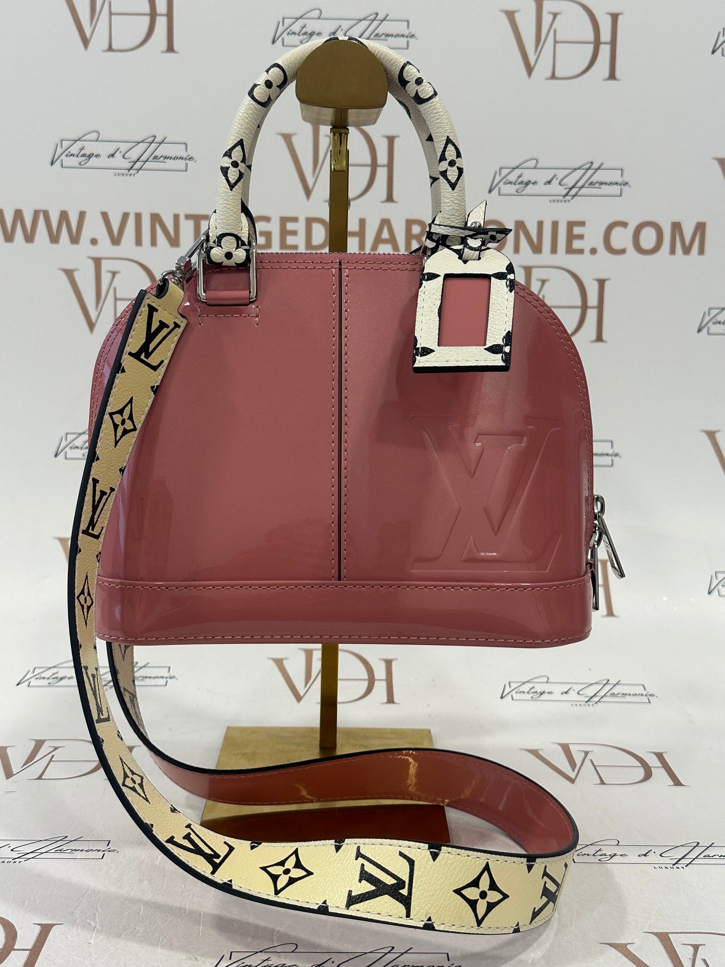 383001 - Louis Vuitton Alma BB